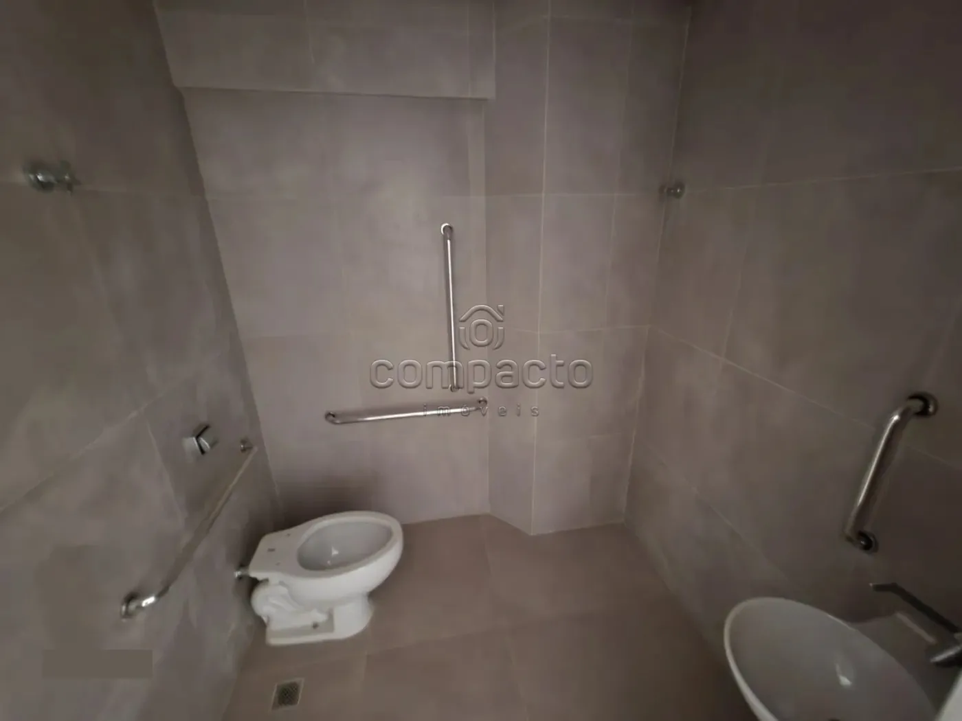 Alugar Comercial / SalaLoja Condom&iacute;nio em S&atilde;o Jos&eacute; do Rio Preto R$ 25.000,00 - Foto 13