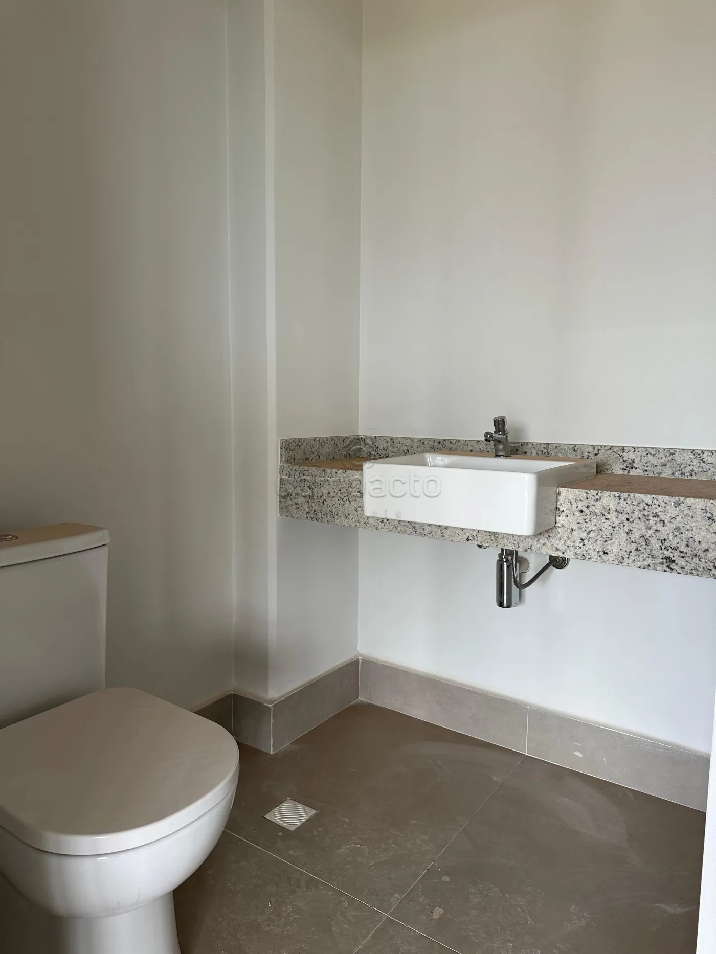 Alugar Comercial / SalaLoja Condom&iacute;nio em S&atilde;o Jos&eacute; do Rio Preto R$ 4.000,00 - Foto 7