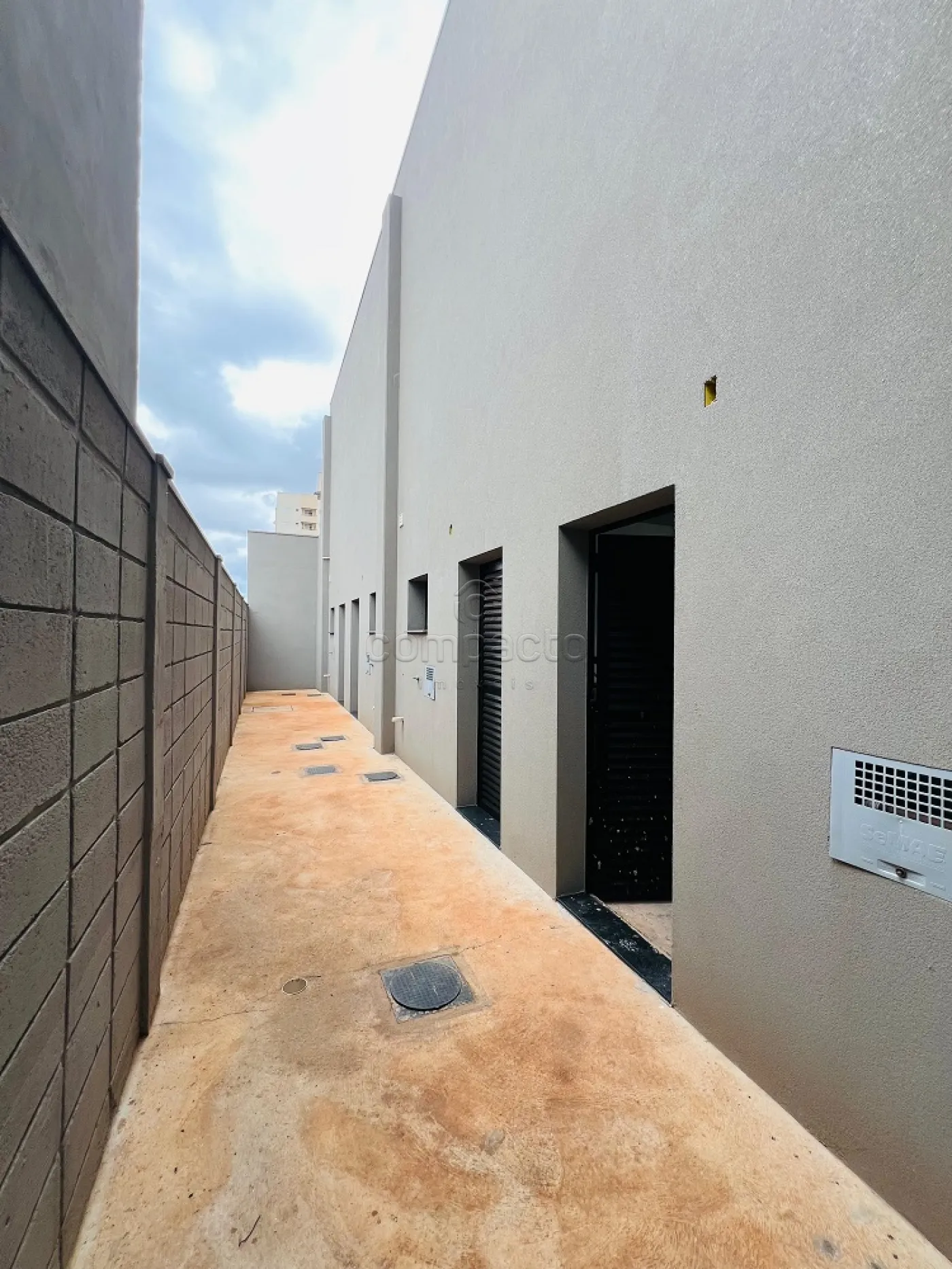 Alugar Comercial / SalaLoja Condom&iacute;nio em S&atilde;o Jos&eacute; do Rio Preto R$ 6.500,00 - Foto 7