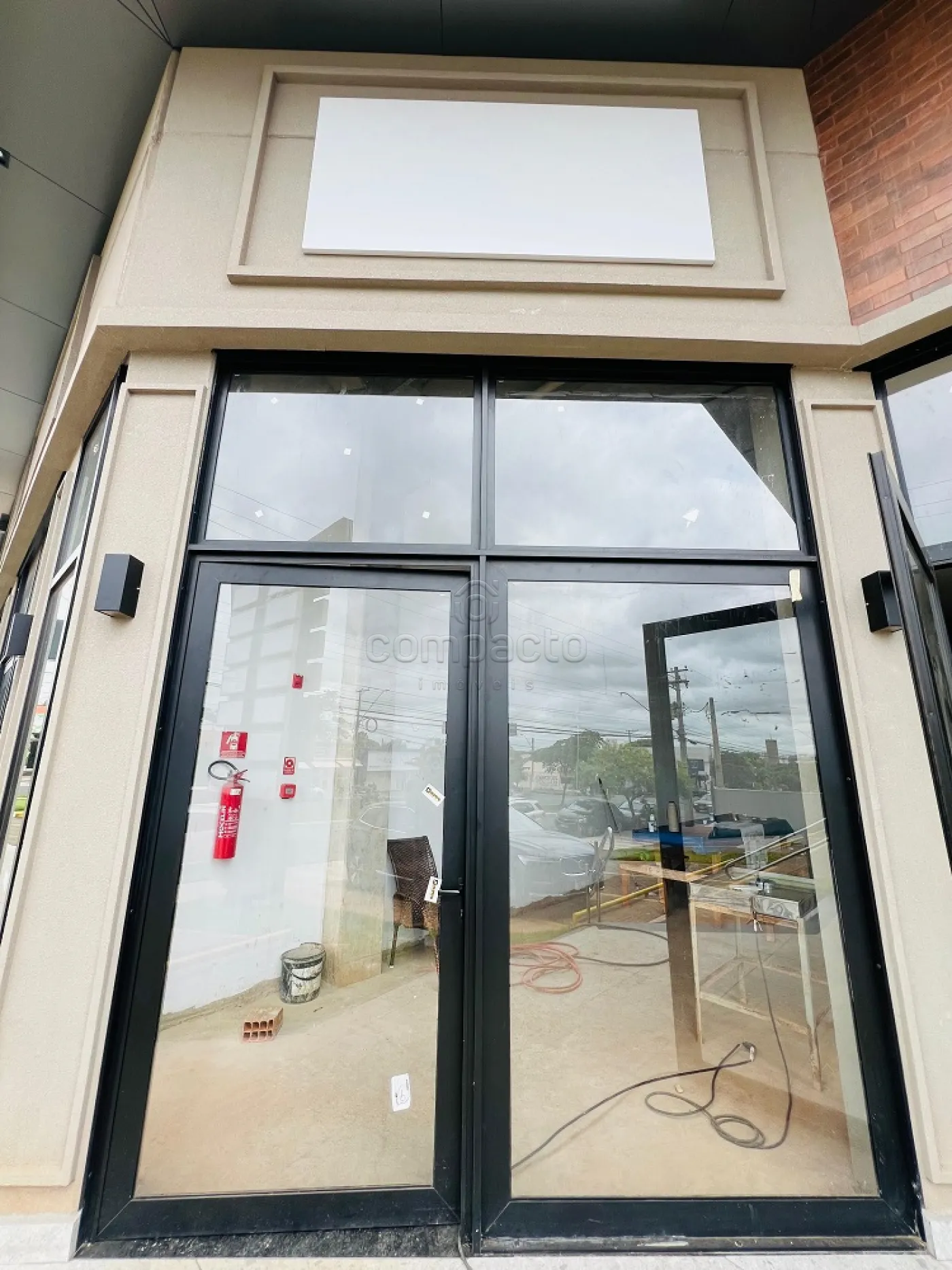 Alugar Comercial / SalaLoja Condom&iacute;nio em S&atilde;o Jos&eacute; do Rio Preto R$ 6.000,00 - Foto 5