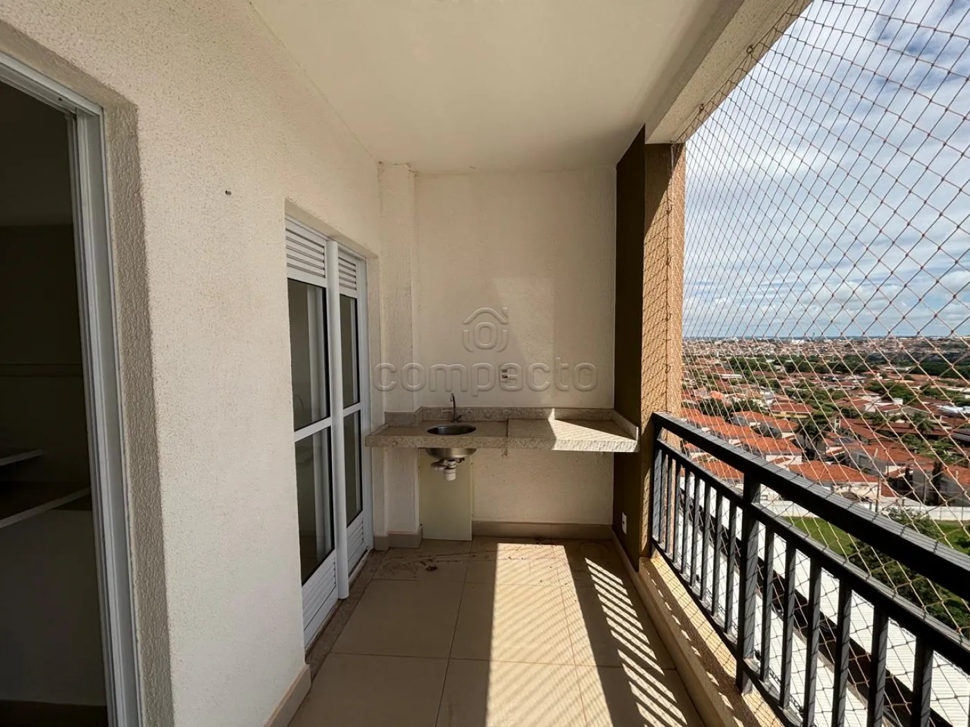 Alugar Apartamento / Padr&atilde;o em S&atilde;o Jos&eacute; do Rio Preto R$ 2.350,00 - Foto 5