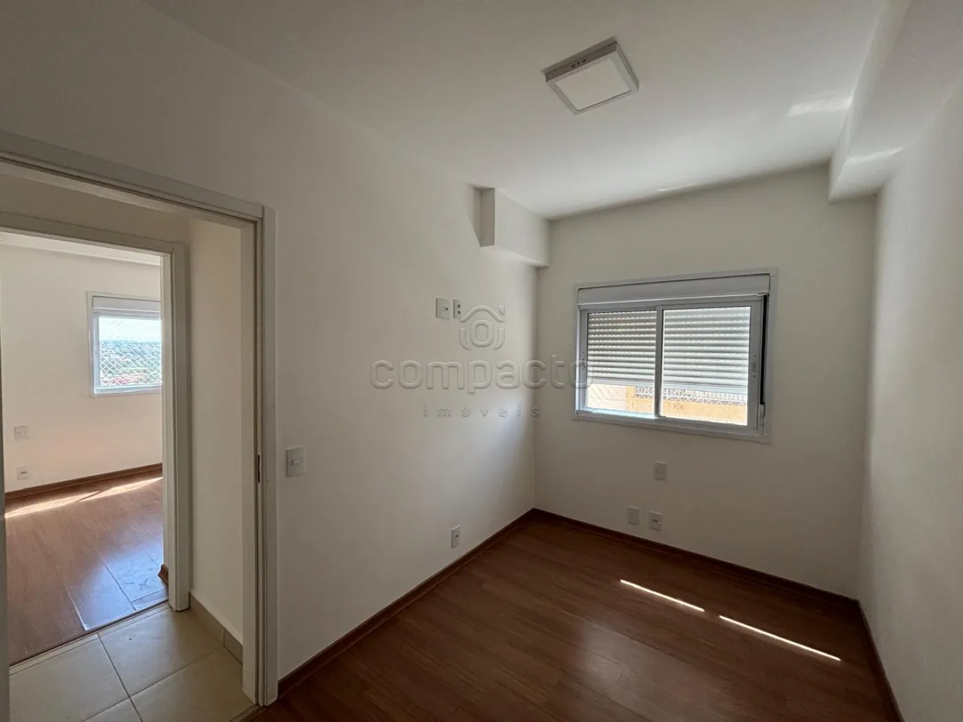 Alugar Apartamento / Padr&atilde;o em S&atilde;o Jos&eacute; do Rio Preto R$ 2.350,00 - Foto 11