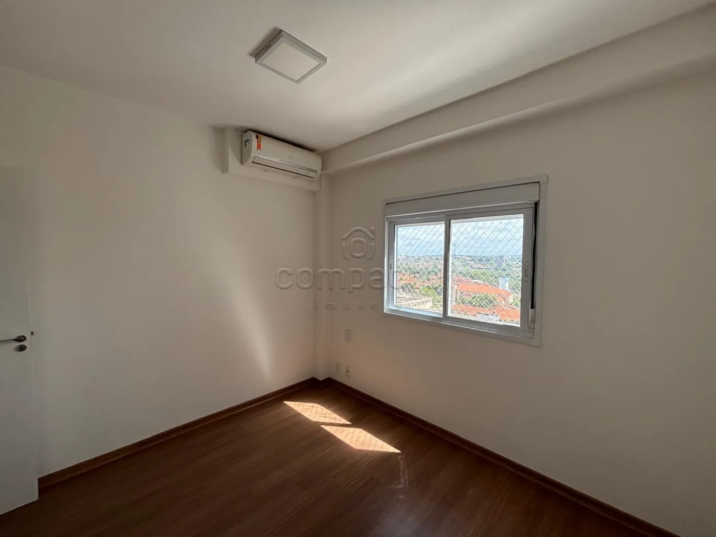 Alugar Apartamento / Padr&atilde;o em S&atilde;o Jos&eacute; do Rio Preto R$ 2.350,00 - Foto 13