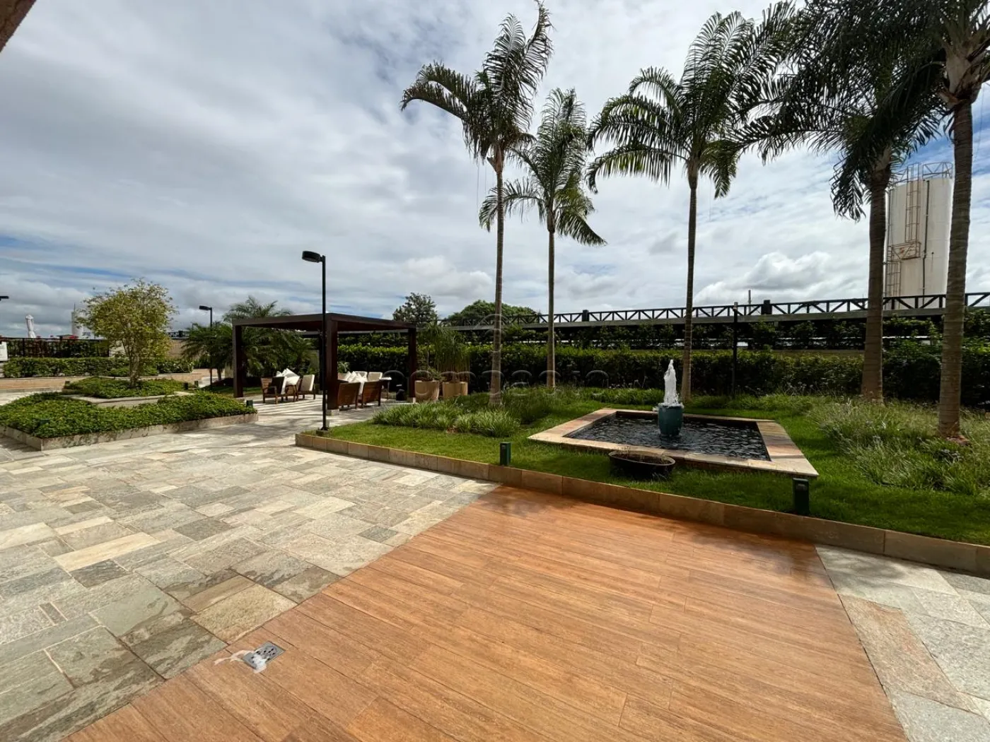 Alugar Apartamento / Padr&atilde;o em S&atilde;o Jos&eacute; do Rio Preto R$ 2.350,00 - Foto 18