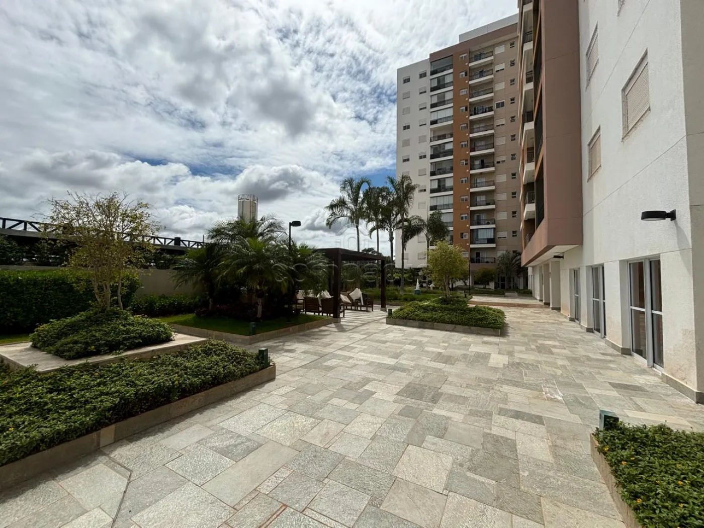 Alugar Apartamento / Padr&atilde;o em S&atilde;o Jos&eacute; do Rio Preto R$ 2.350,00 - Foto 19