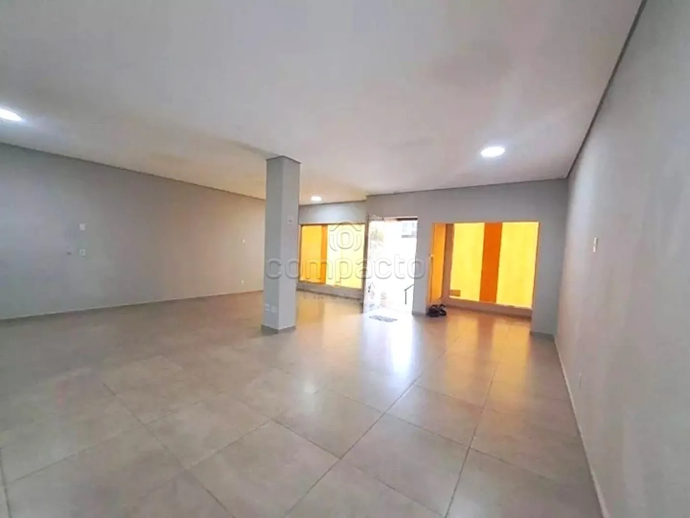 Alugar Comercial / Loja em S&atilde;o Jos&eacute; do Rio Preto R$ 6.500,00 - Foto 3
