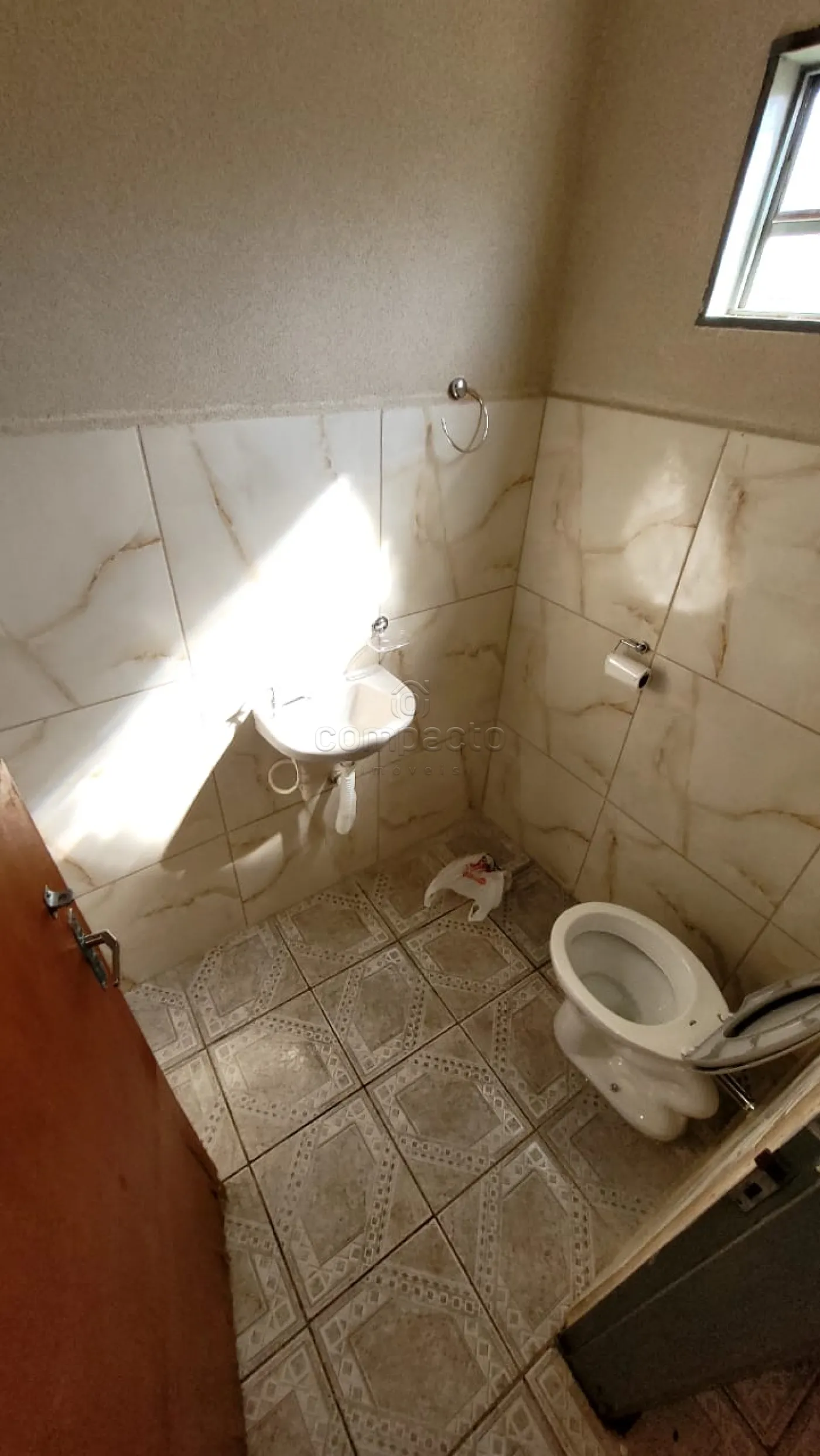 Alugar Comercial / Loja em S&atilde;o Jos&eacute; do Rio Preto R$ 1.350,00 - Foto 5