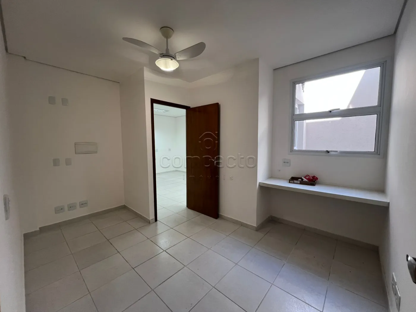 Alugar Comercial / SalaLoja Condom&iacute;nio em S&atilde;o Jos&eacute; do Rio Preto R$ 1.050,00 - Foto 1