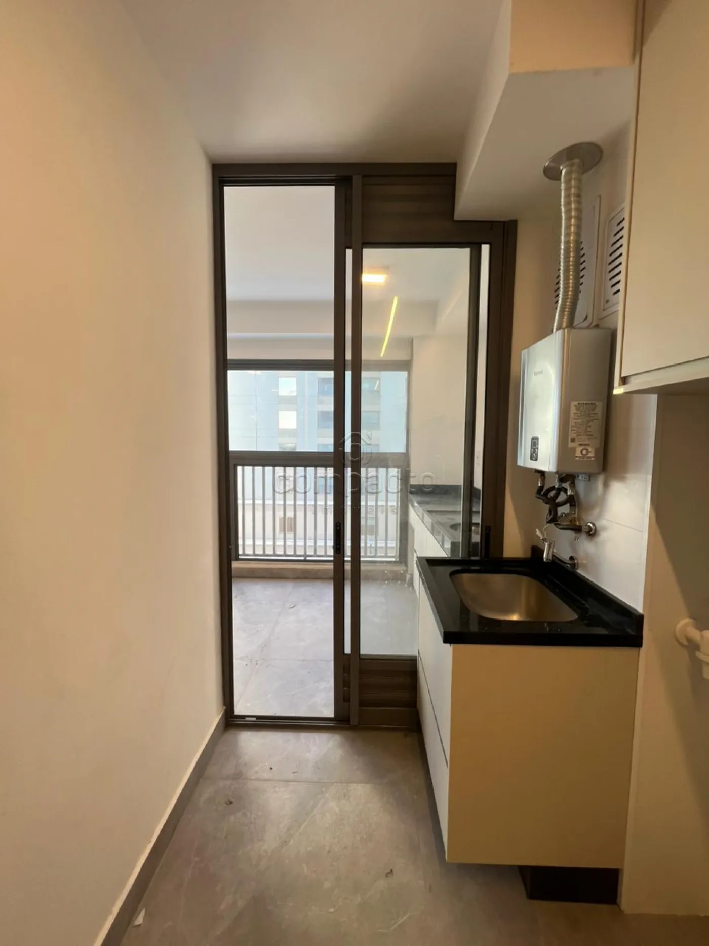 Alugar Apartamento / Padr&atilde;o em S&atilde;o Jos&eacute; do Rio Preto R$ 6.200,00 - Foto 7