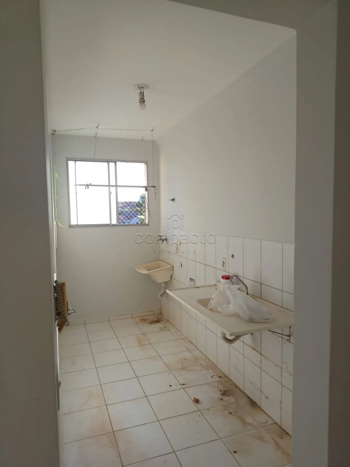 Alugar Apartamento / Padr&atilde;o em S&atilde;o Jos&eacute; do Rio Preto R$ 1.150,00 - Foto 7