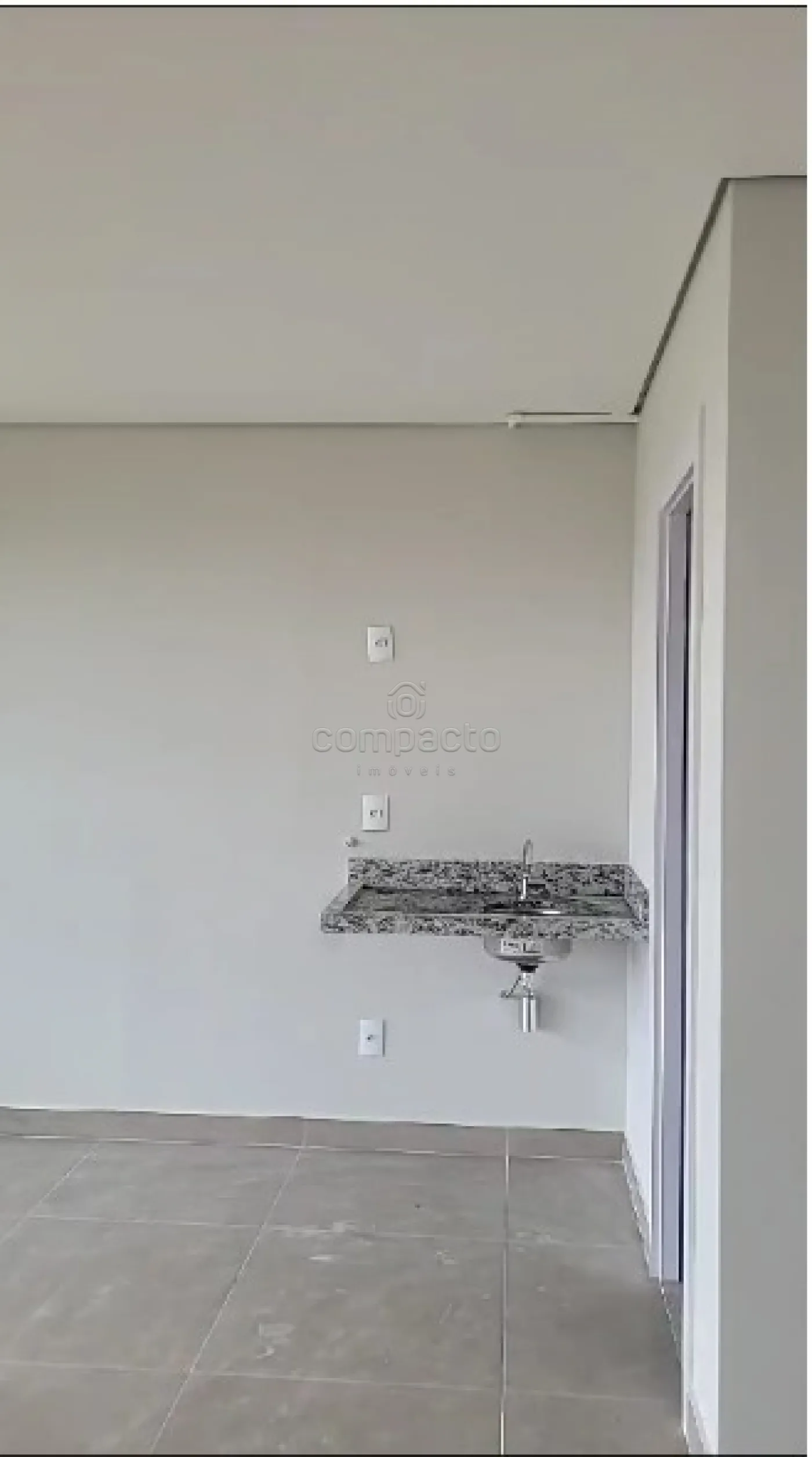 Alugar Comercial / SalaLoja Condom&iacute;nio em S&atilde;o Jos&eacute; do Rio Preto R$ 4.000,00 - Foto 3