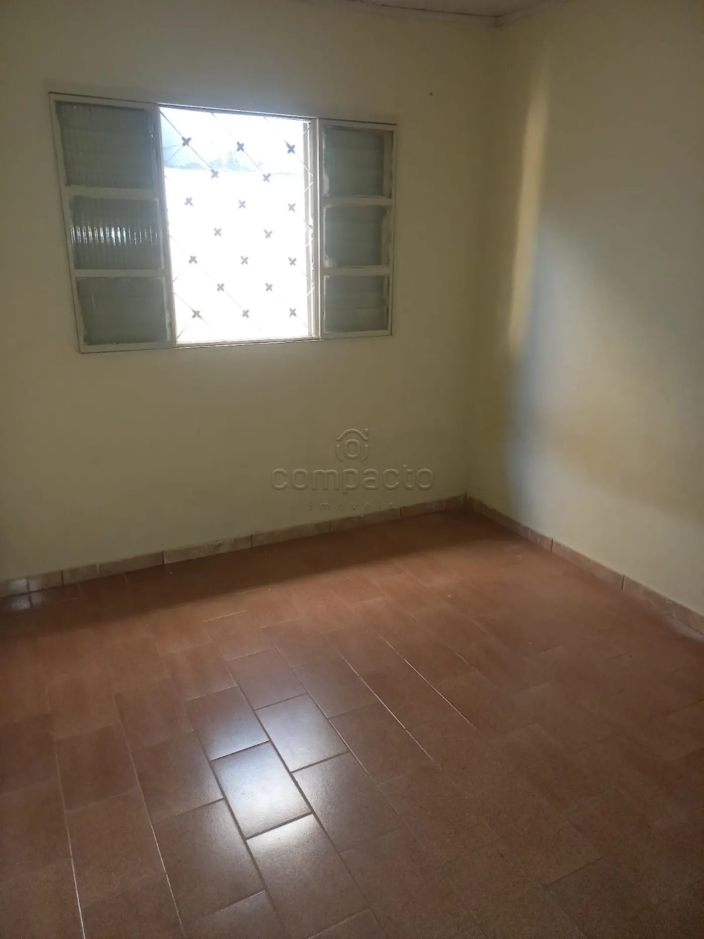 Comprar Casa / Padr&atilde;o em Neves Paulista R$ 180.000,00 - Foto 2