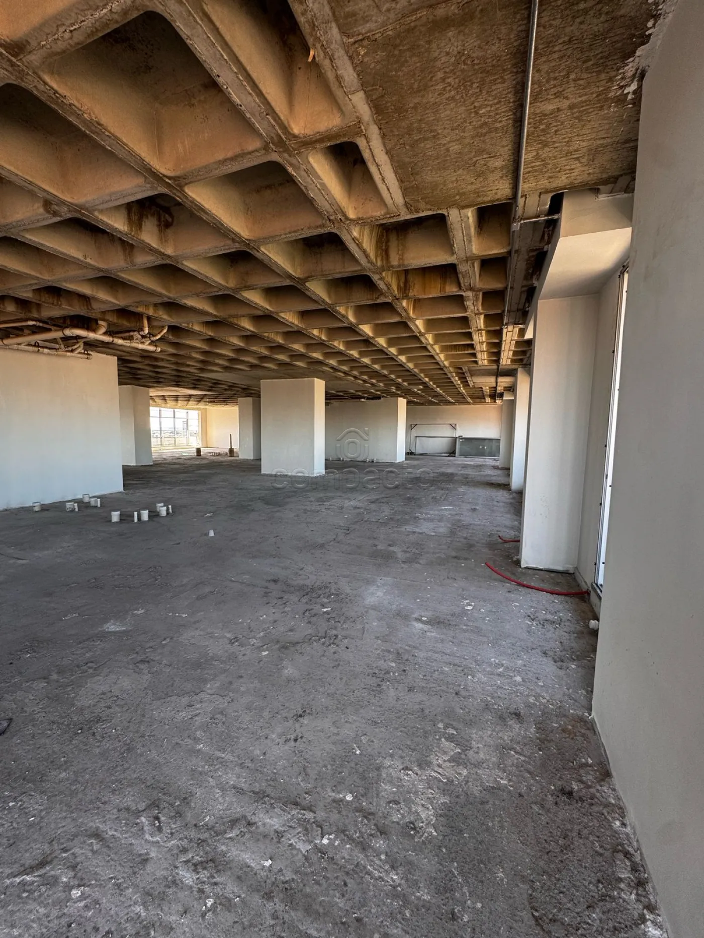 Alugar Comercial / SalaLoja Condom&iacute;nio em S&atilde;o Jos&eacute; do Rio Preto R$ 30.000,00 - Foto 9