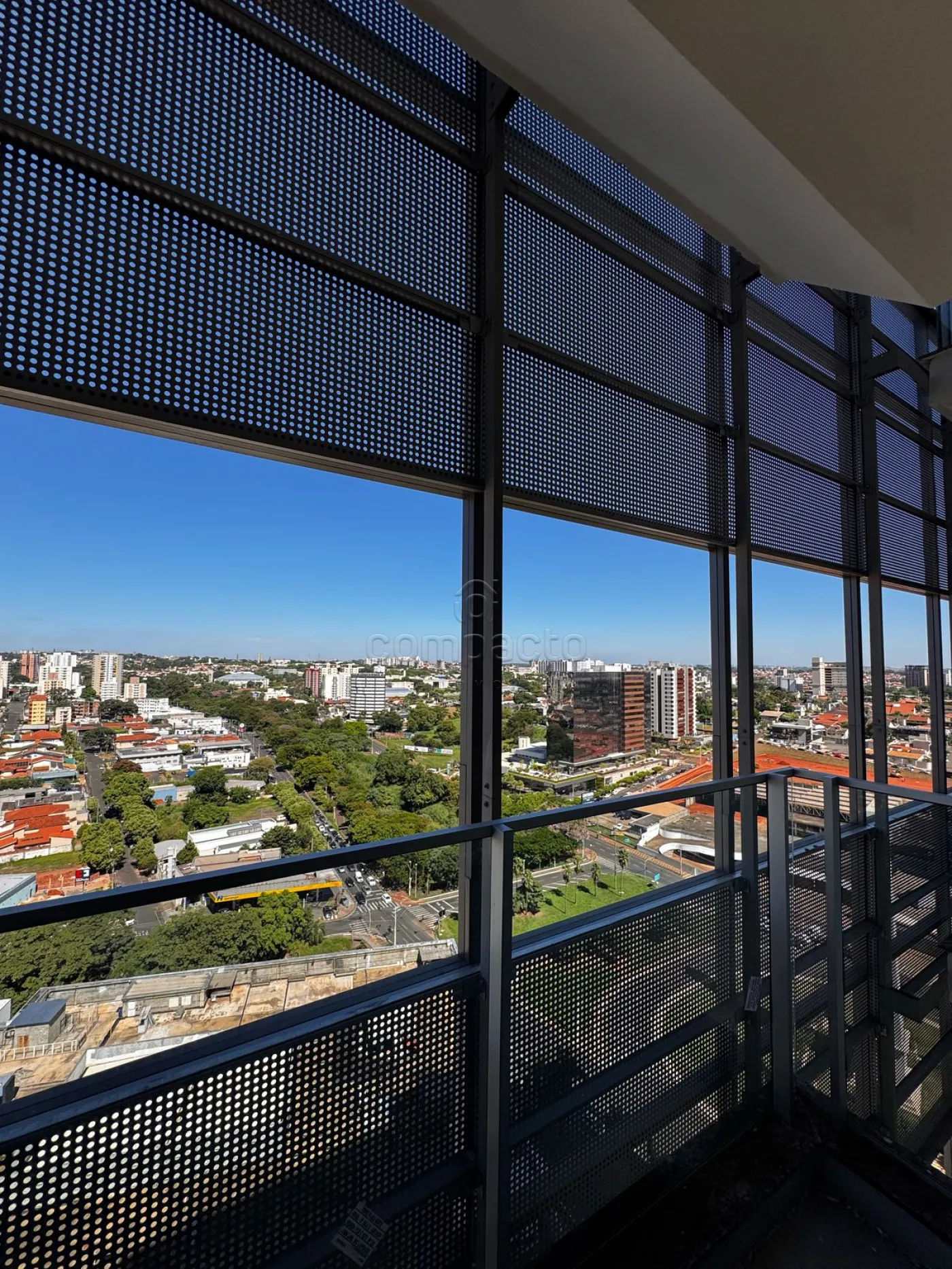 Alugar Comercial / SalaLoja Condom&iacute;nio em S&atilde;o Jos&eacute; do Rio Preto R$ 30.000,00 - Foto 5