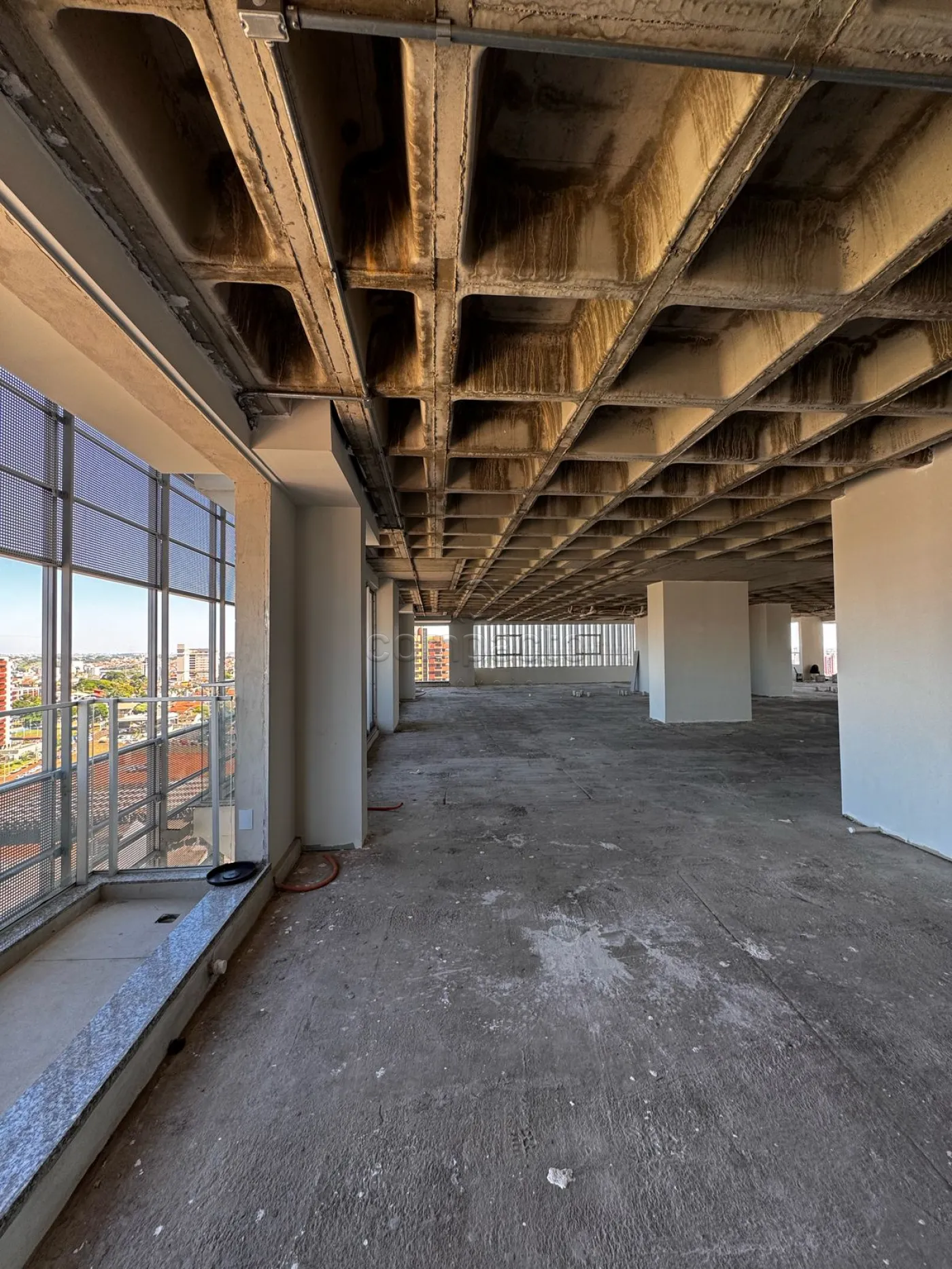 Alugar Comercial / SalaLoja Condom&iacute;nio em S&atilde;o Jos&eacute; do Rio Preto R$ 60.000,00 - Foto 4