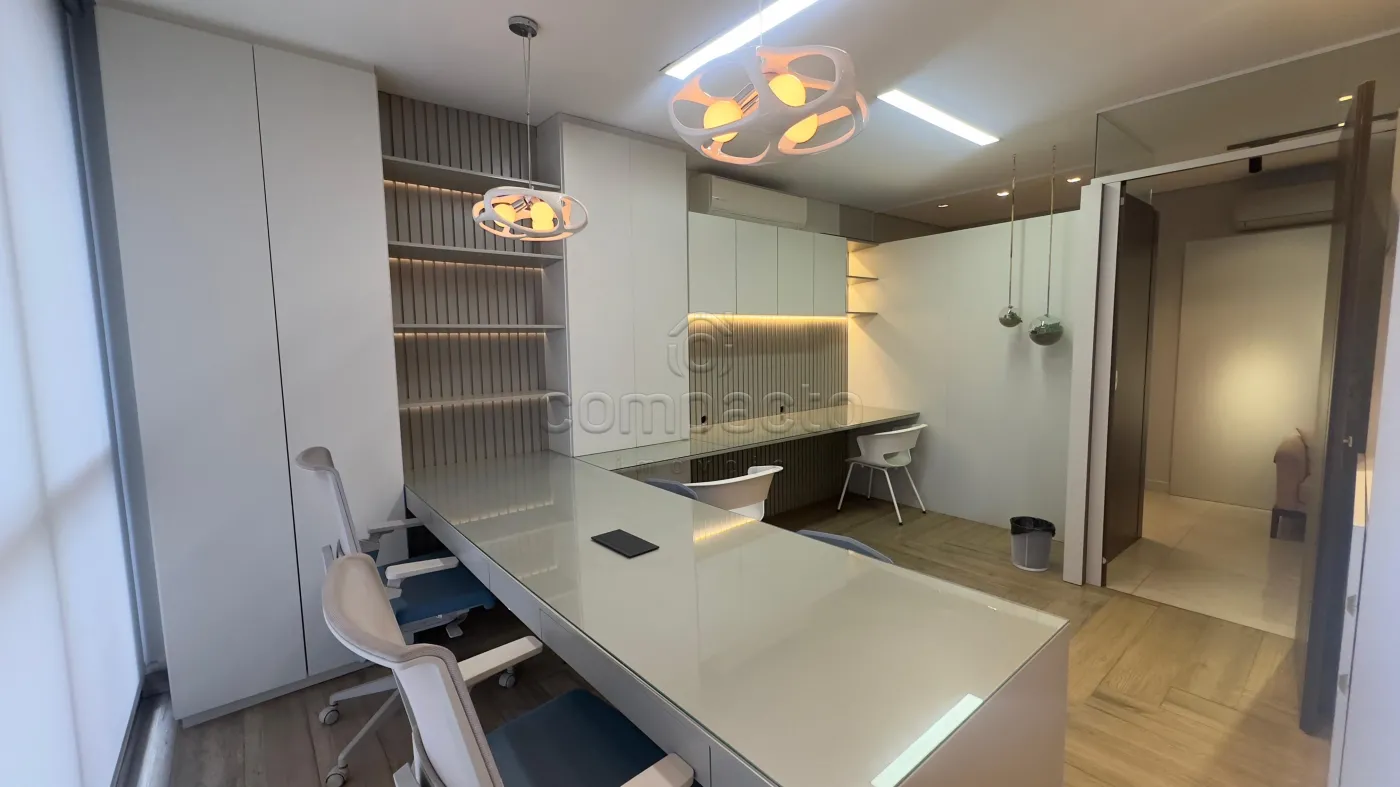 Alugar Comercial / SalaLoja Condom&iacute;nio em S&atilde;o Jos&eacute; do Rio Preto R$ 5.800,00 - Foto 4