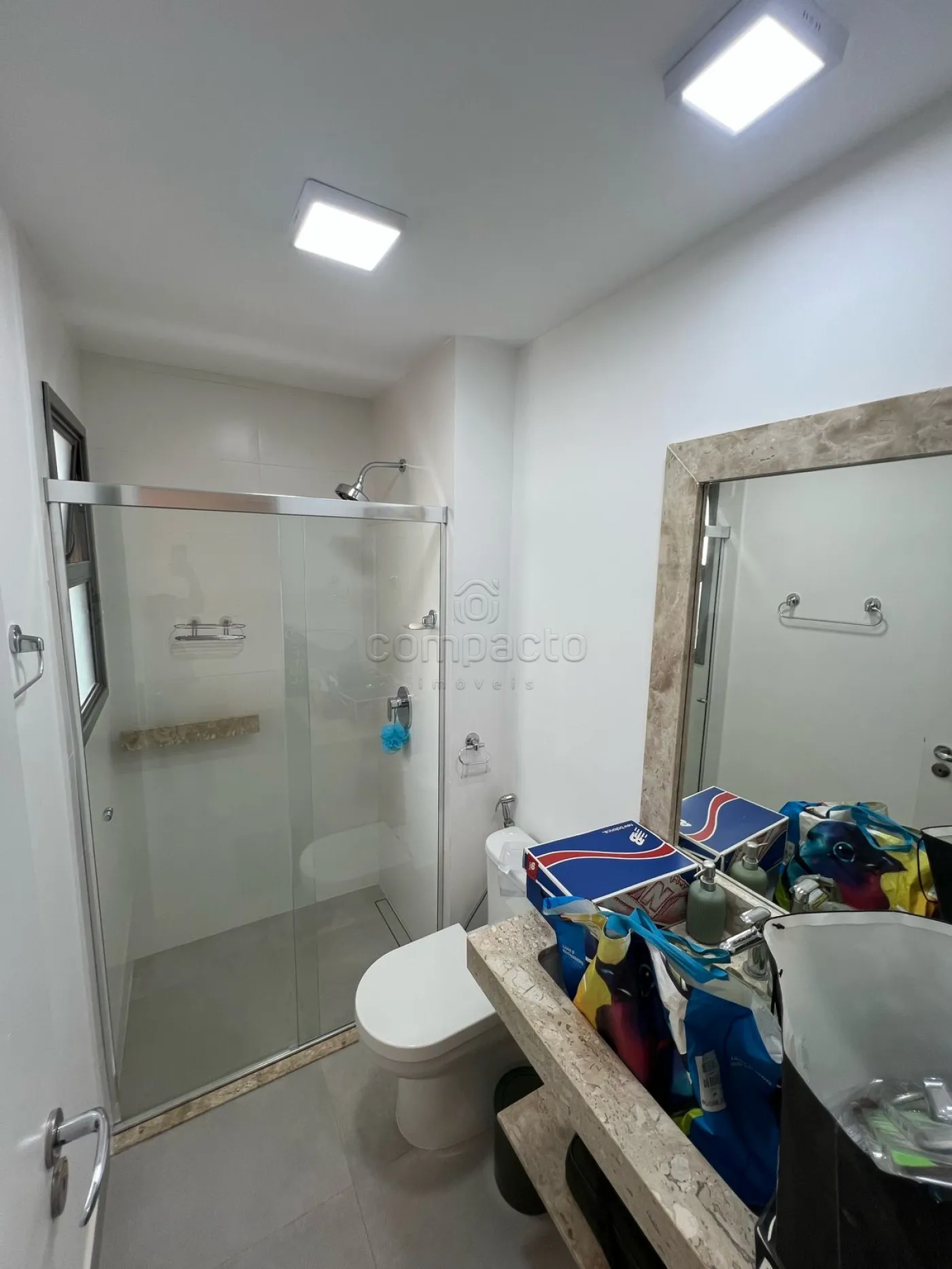 Alugar Apartamento / Padr&atilde;o em S&atilde;o Jos&eacute; do Rio Preto R$ 6.100,00 - Foto 12