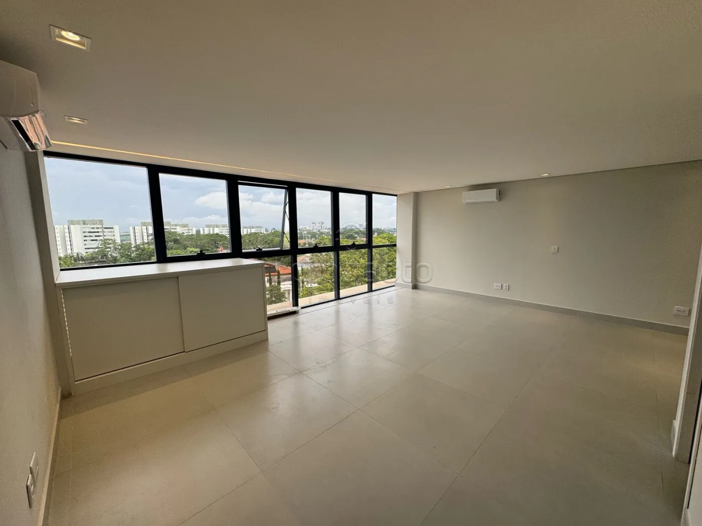 Alugar Comercial / SalaLoja Condom&iacute;nio em S&atilde;o Jos&eacute; do Rio Preto R$ 4.200,00 - Foto 2