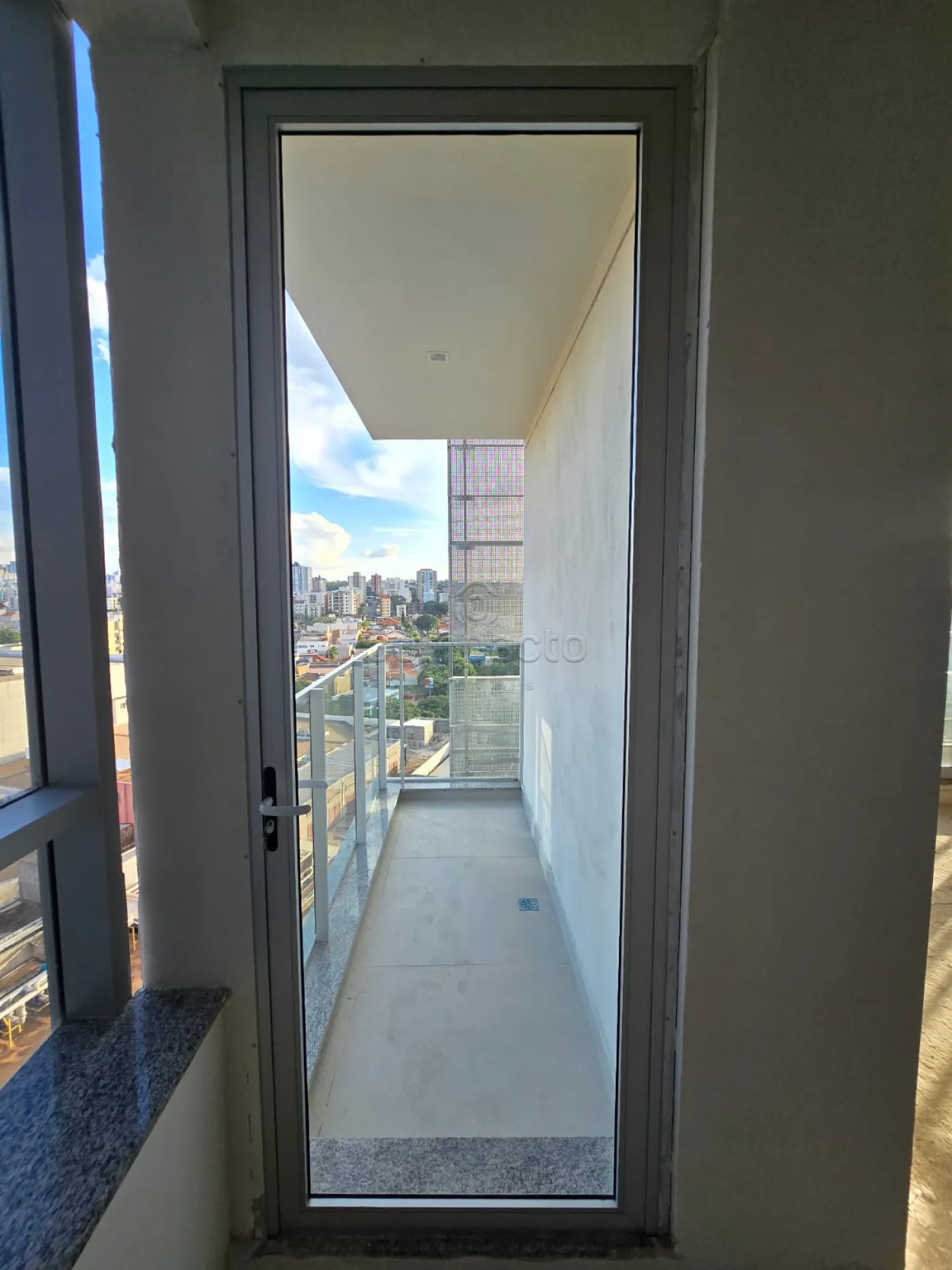 Comprar Comercial / SalaLoja Condom&iacute;nio em S&atilde;o Jos&eacute; do Rio Preto R$ 1.000.000,00 - Foto 12