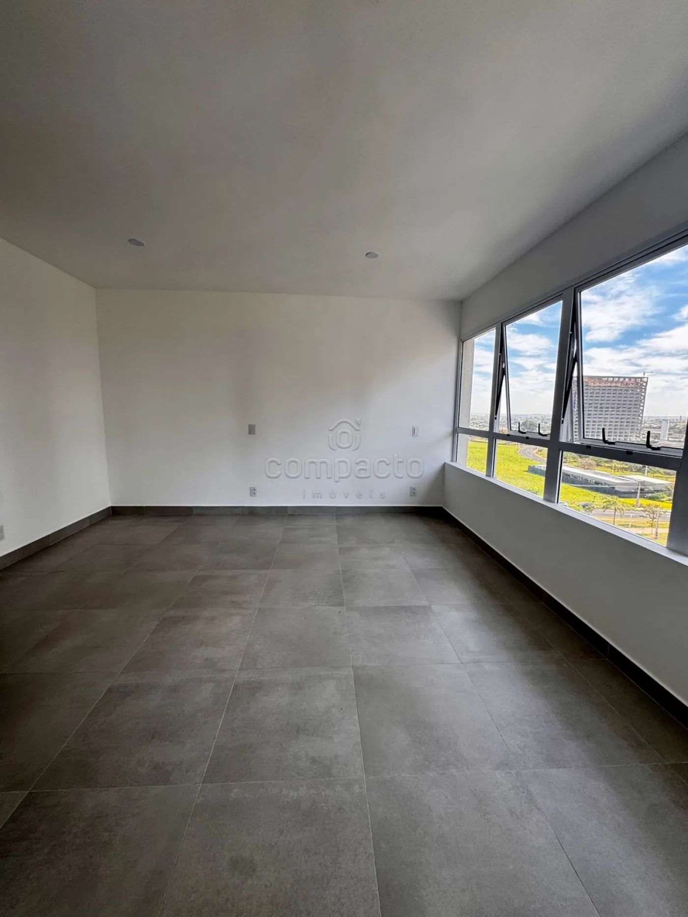 Comprar Apartamento / Padr&atilde;o em S&atilde;o Jos&eacute; do Rio Preto R$ 380.000,00 - Foto 2