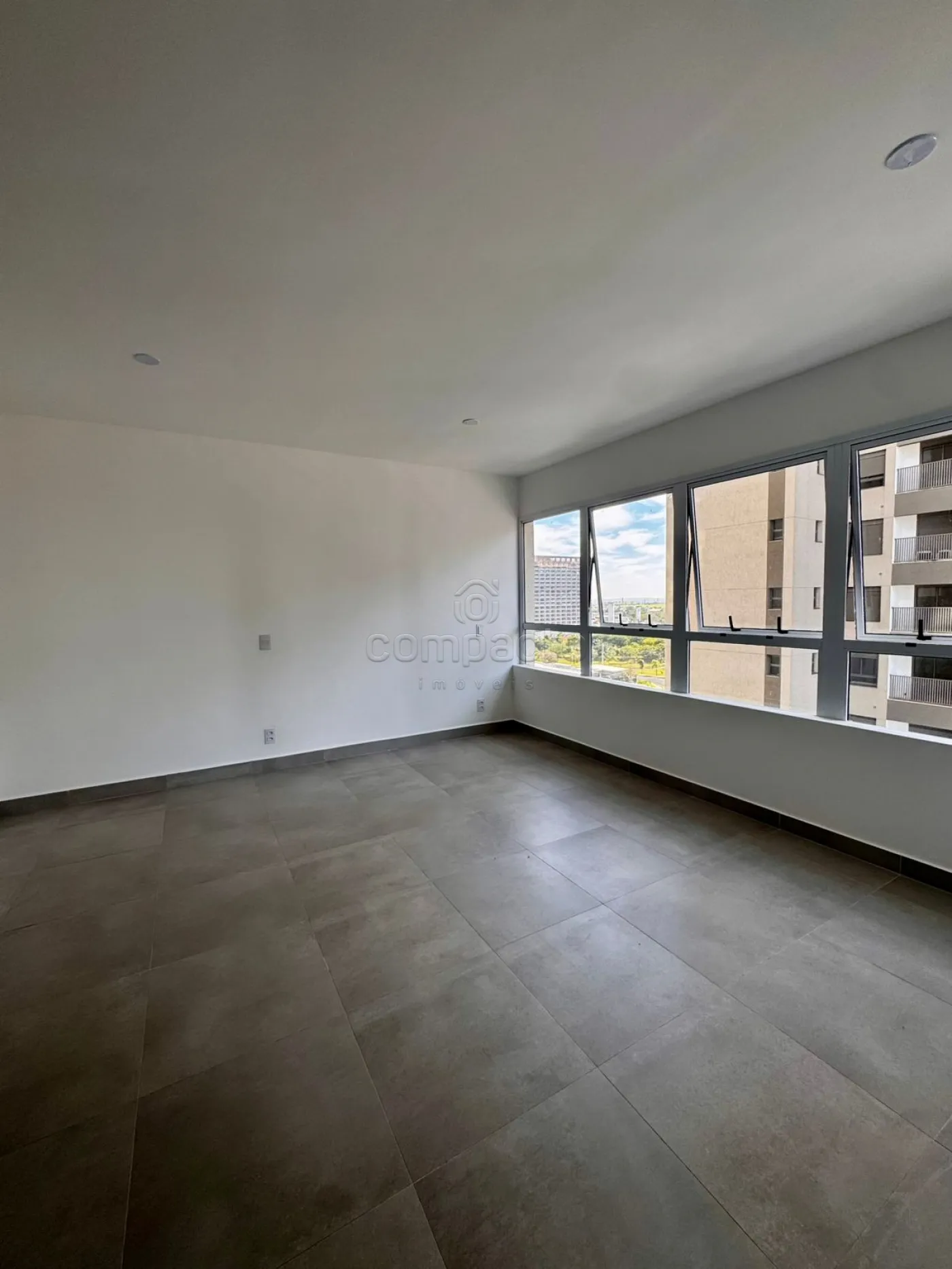 Comprar Apartamento / Padr&atilde;o em S&atilde;o Jos&eacute; do Rio Preto R$ 380.000,00 - Foto 3