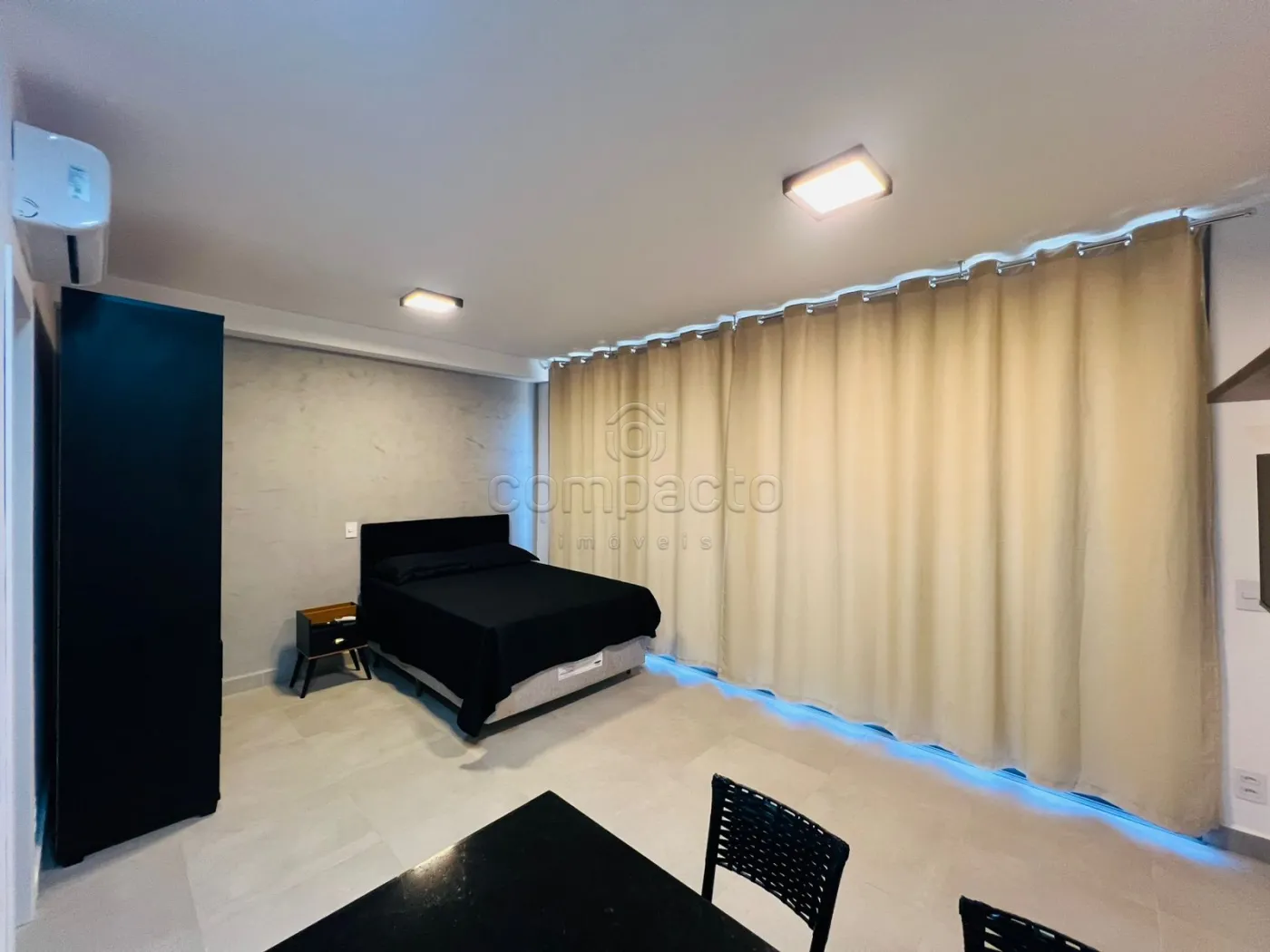 Alugar Apartamento / Studio em S&atilde;o Jos&eacute; do Rio Preto R$ 2.700,00 - Foto 3