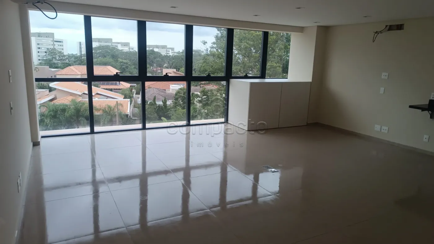 Alugar Comercial / SalaLoja Condom&iacute;nio em S&atilde;o Jos&eacute; do Rio Preto R$ 4.000,00 - Foto 1