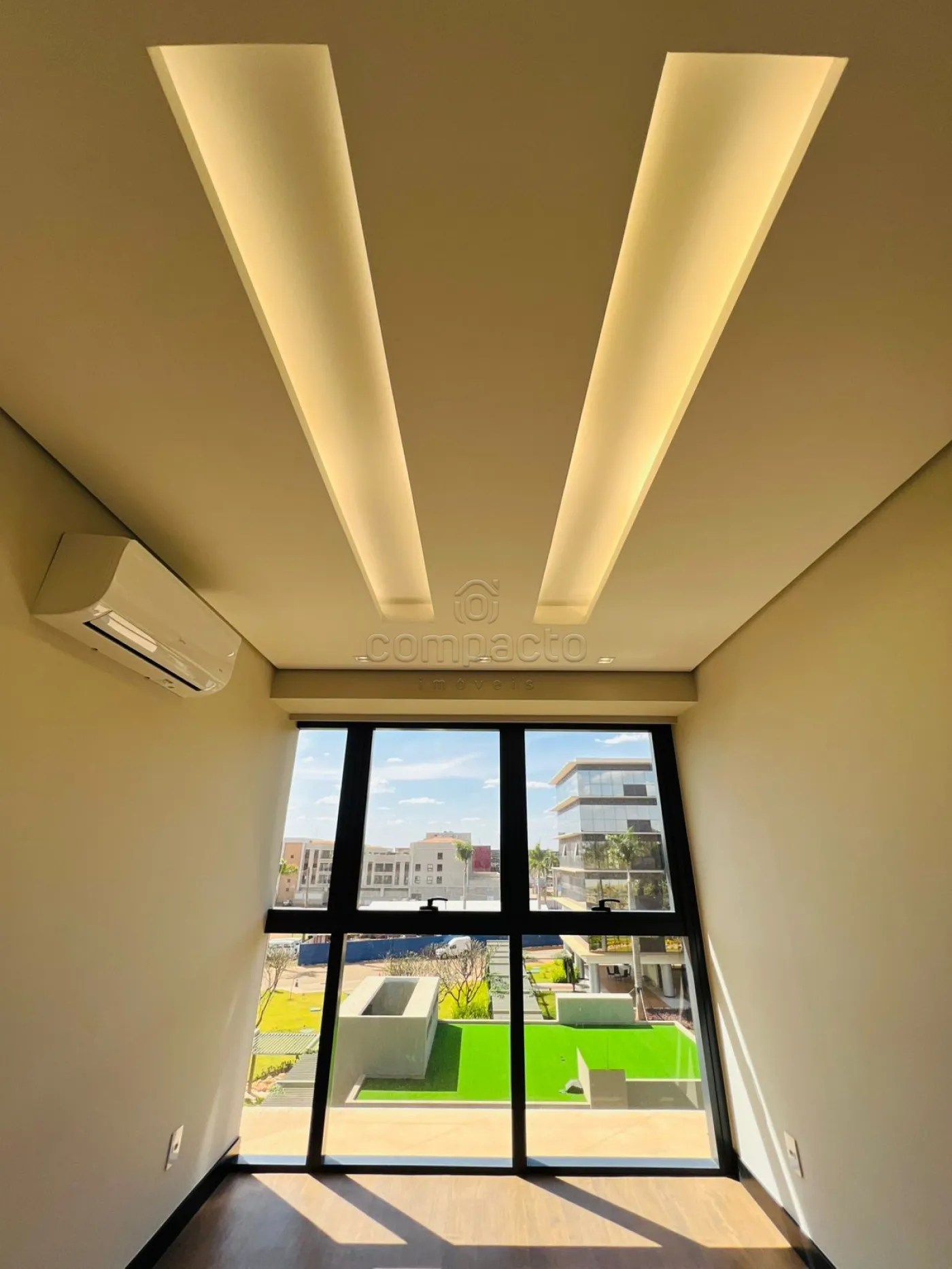 Alugar Comercial / SalaLoja Condom&iacute;nio em S&atilde;o Jos&eacute; do Rio Preto R$ 6.000,00 - Foto 2