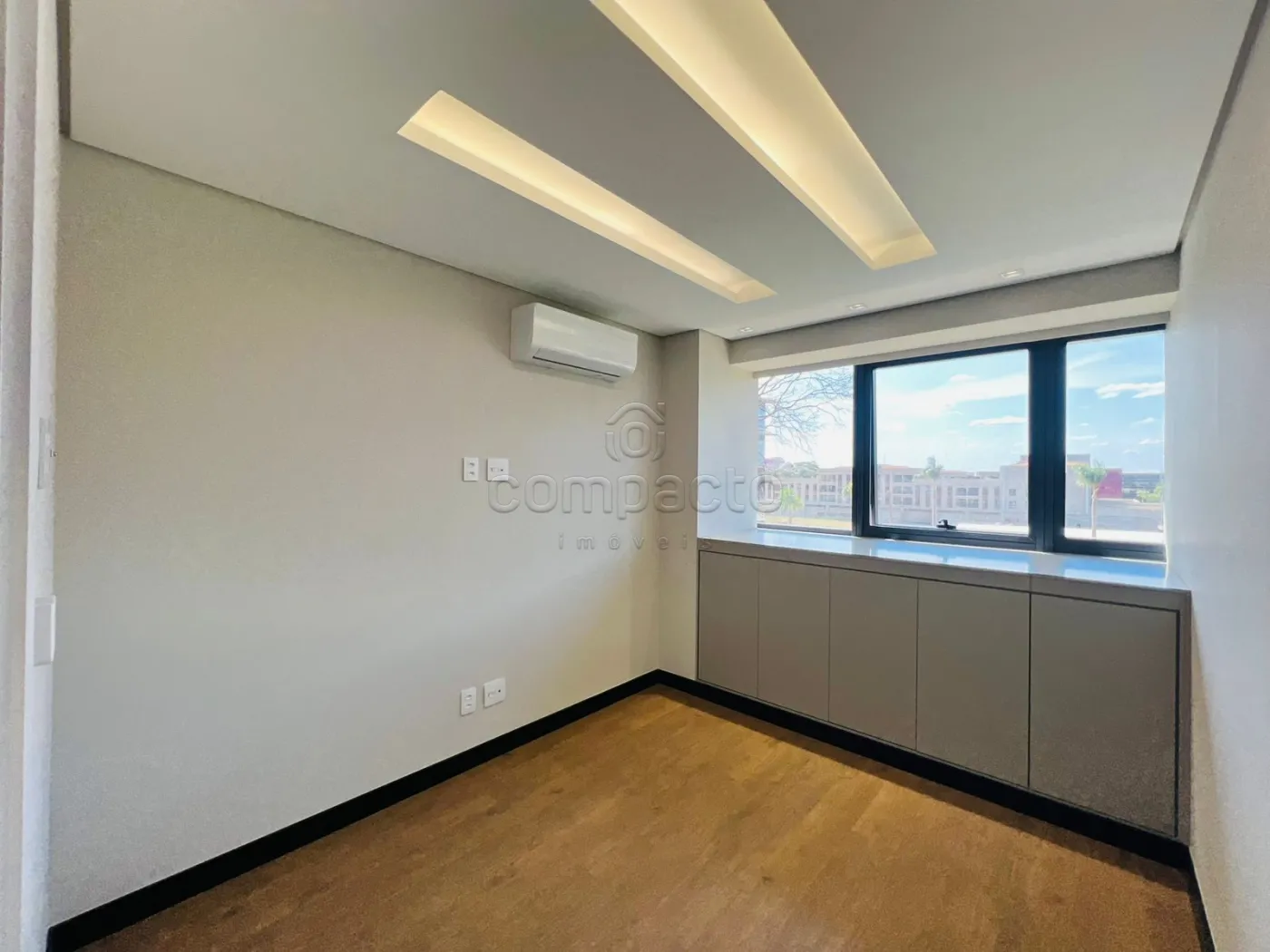 Alugar Comercial / SalaLoja Condom&iacute;nio em S&atilde;o Jos&eacute; do Rio Preto R$ 6.000,00 - Foto 4