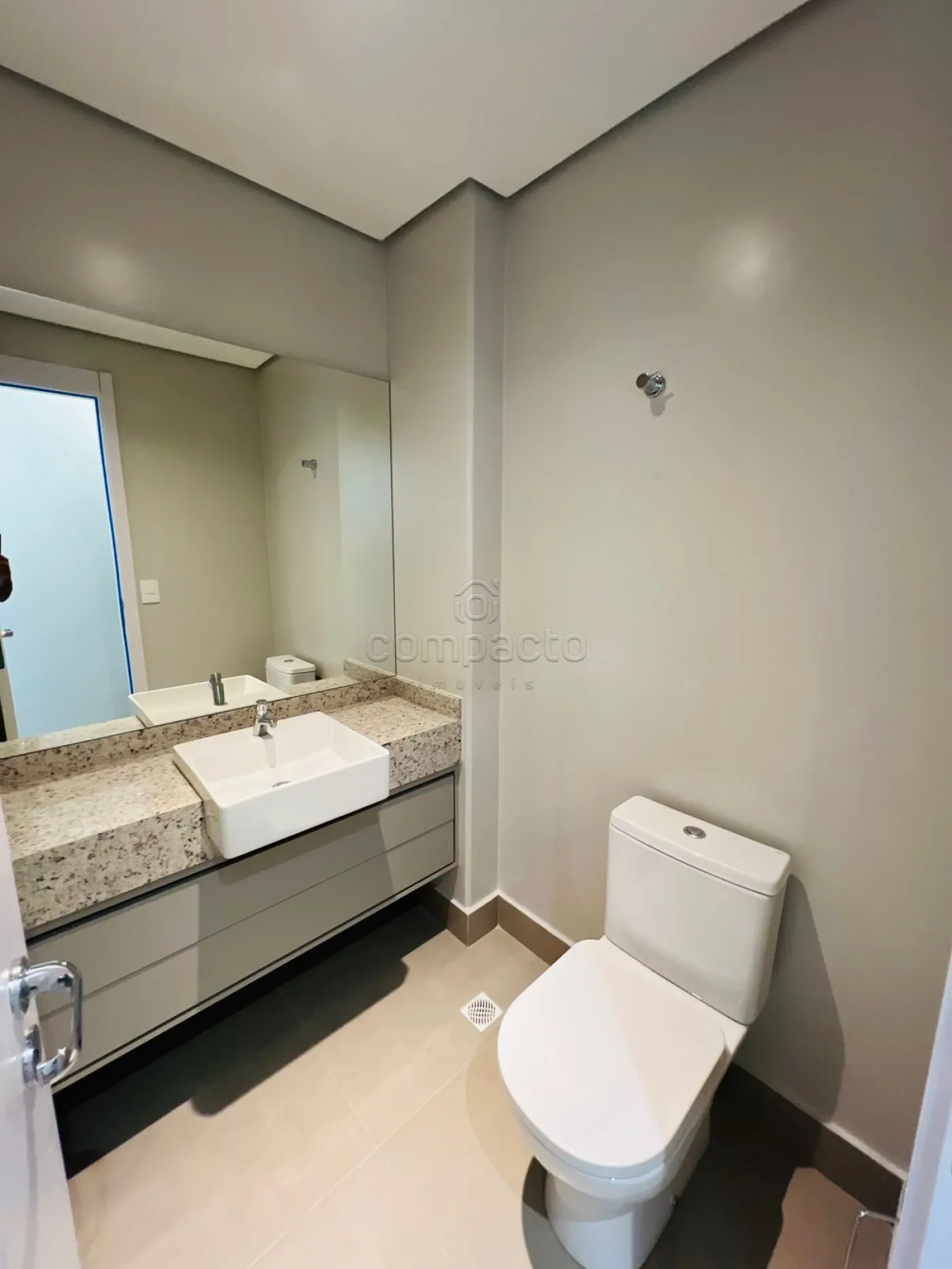 Alugar Comercial / SalaLoja Condom&iacute;nio em S&atilde;o Jos&eacute; do Rio Preto R$ 6.000,00 - Foto 14