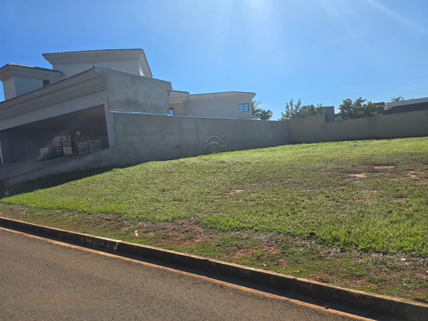 Comprar Terreno / Condom&iacute;nio em S&atilde;o Jos&eacute; do Rio Preto R$ 560.000,00 - Foto 1