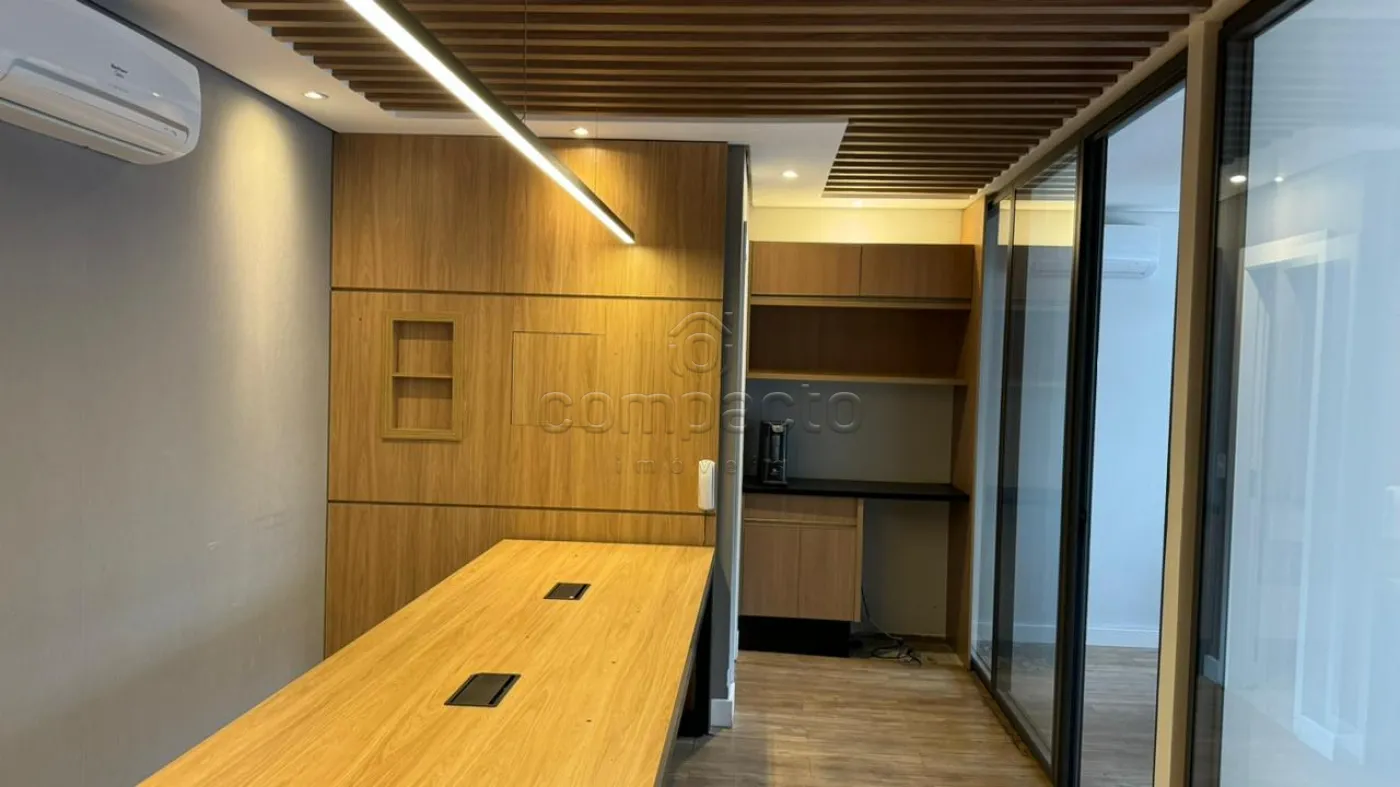 Alugar Comercial / SalaLoja Condom&iacute;nio em S&atilde;o Jos&eacute; do Rio Preto R$ 6.500,00 - Foto 4