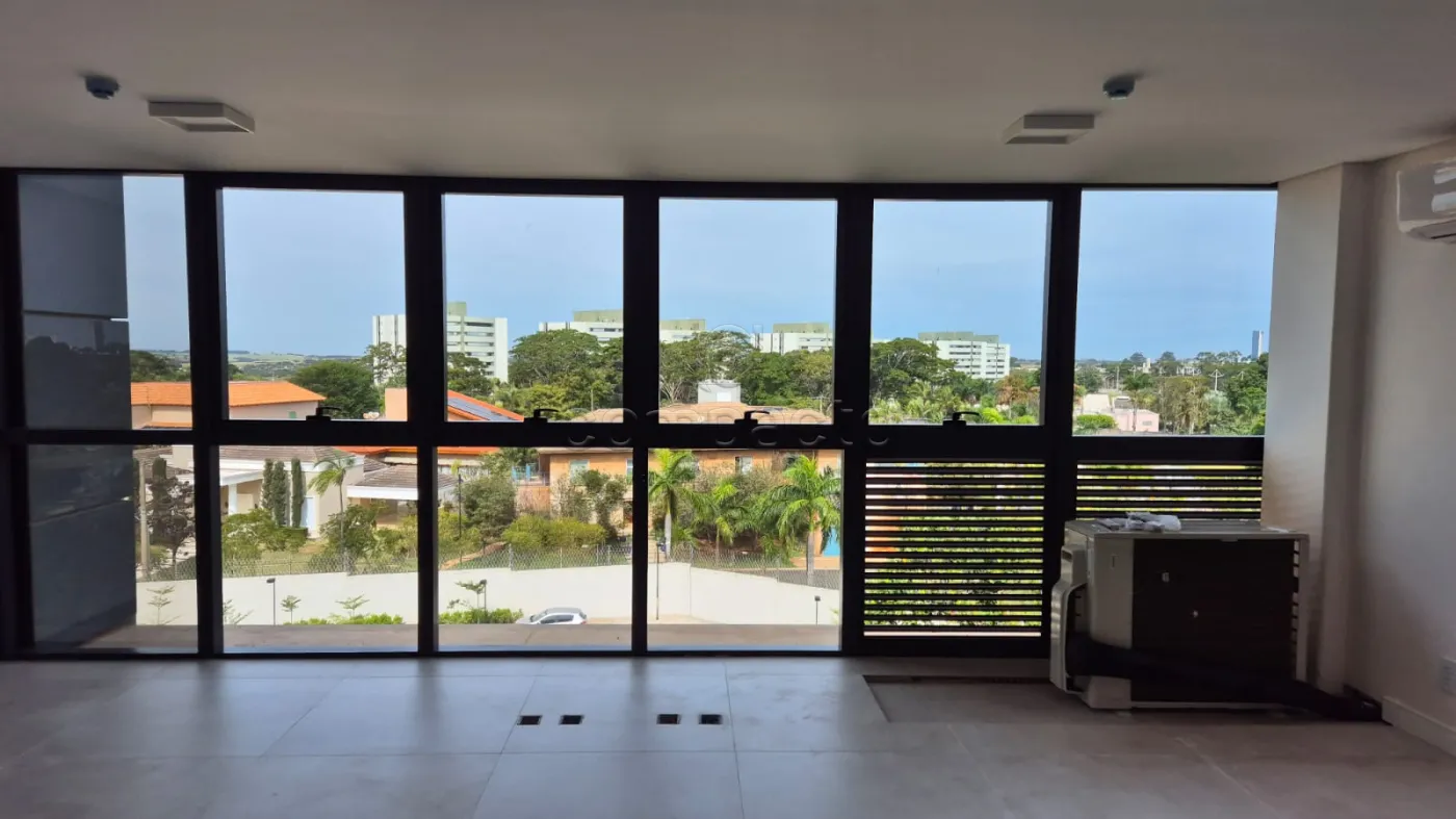 Alugar Comercial / SalaLoja Condom&iacute;nio em S&atilde;o Jos&eacute; do Rio Preto R$ 4.500,00 - Foto 3