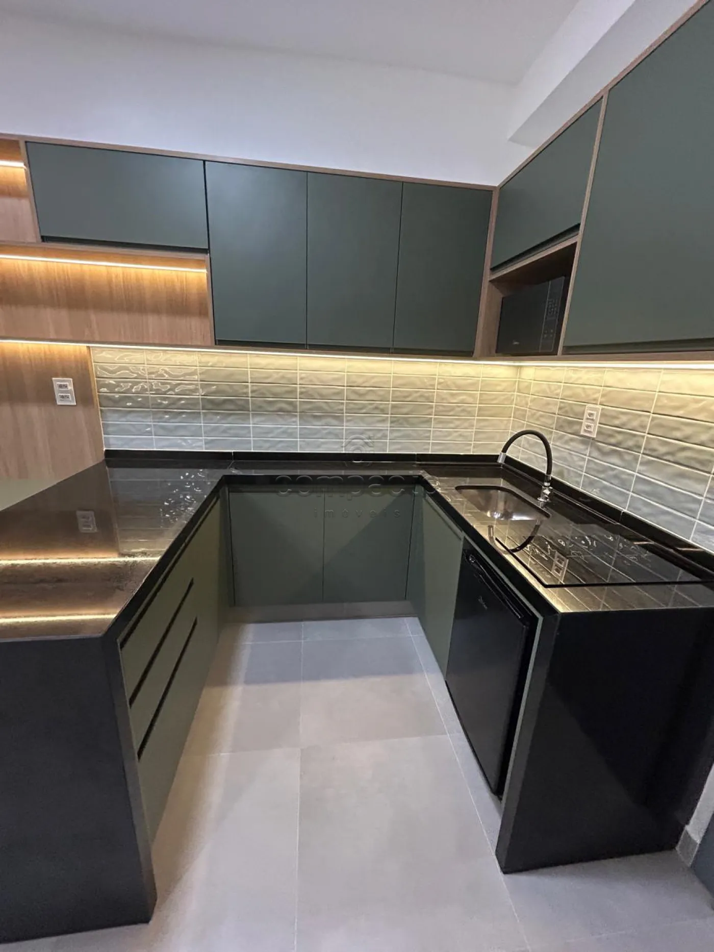 Alugar Apartamento / Studio em S&atilde;o Jos&eacute; do Rio Preto R$ 3.000,00 - Foto 4