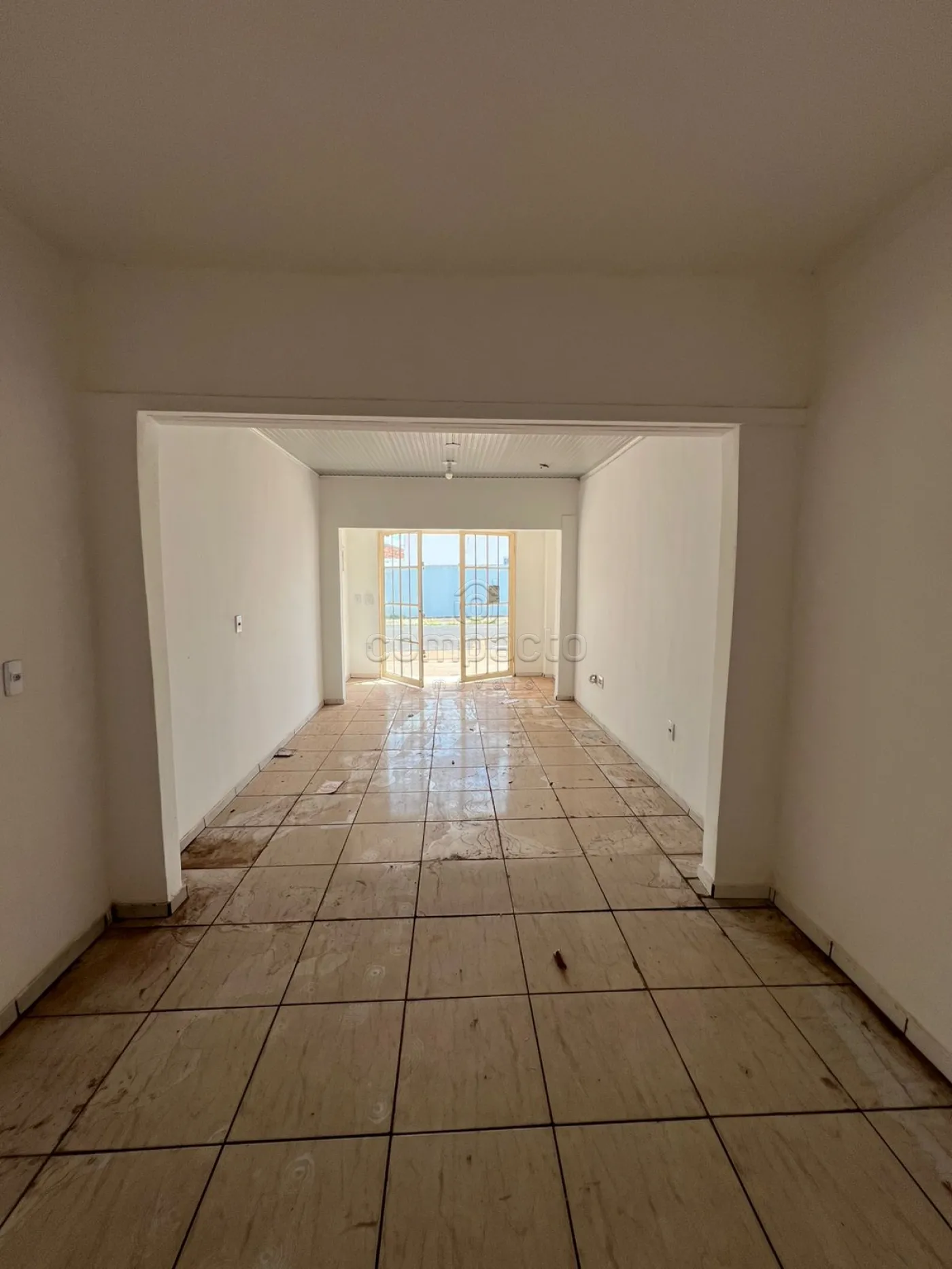 Alugar Comercial / Loja em S&atilde;o Jos&eacute; do Rio Preto R$ 1.350,00 - Foto 4