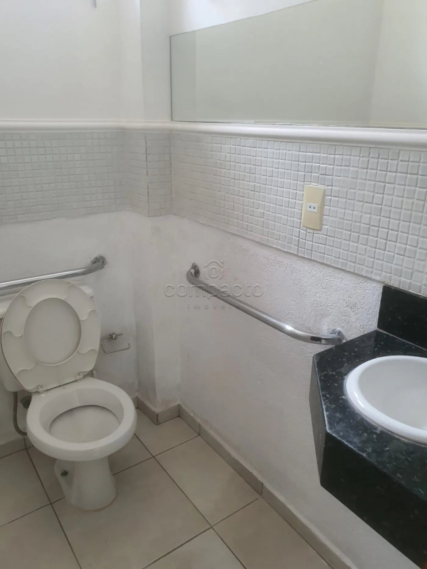Alugar Comercial / SalaLoja Condom&iacute;nio em S&atilde;o Jos&eacute; do Rio Preto R$ 1.600,00 - Foto 9