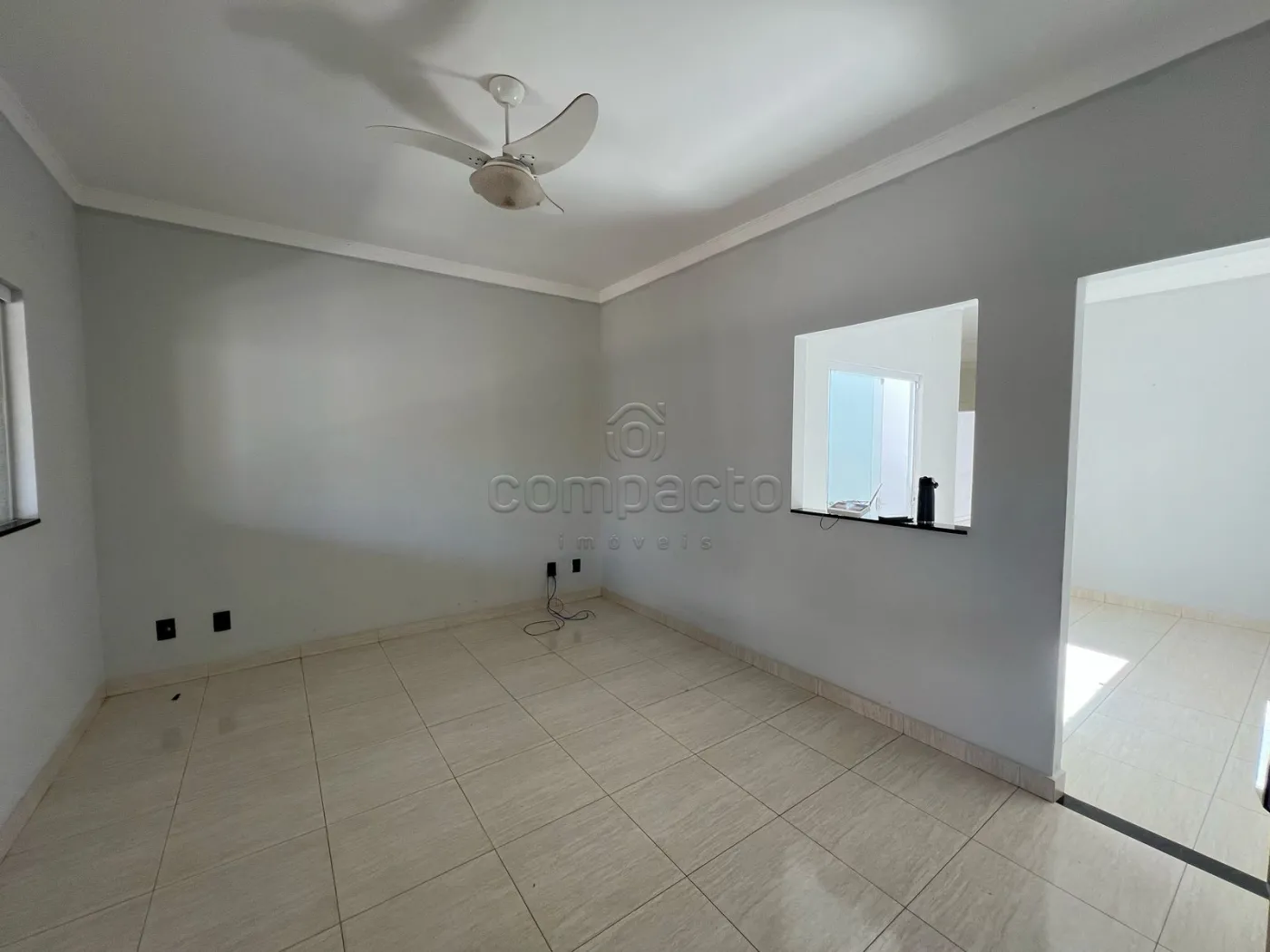 Alugar Casa / Padr&atilde;o em S&atilde;o Jos&eacute; do Rio Preto R$ 2.700,00 - Foto 4