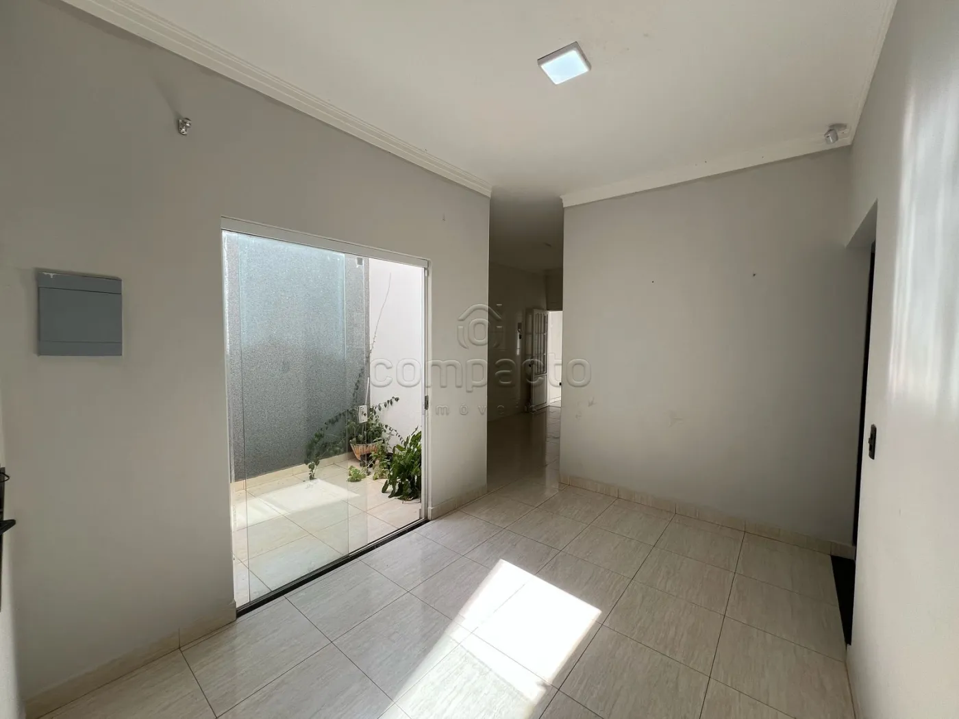 Alugar Casa / Padr&atilde;o em S&atilde;o Jos&eacute; do Rio Preto R$ 2.700,00 - Foto 5