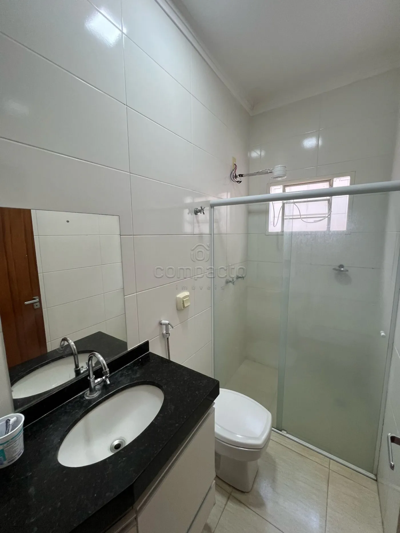 Alugar Casa / Padr&atilde;o em S&atilde;o Jos&eacute; do Rio Preto R$ 2.700,00 - Foto 8