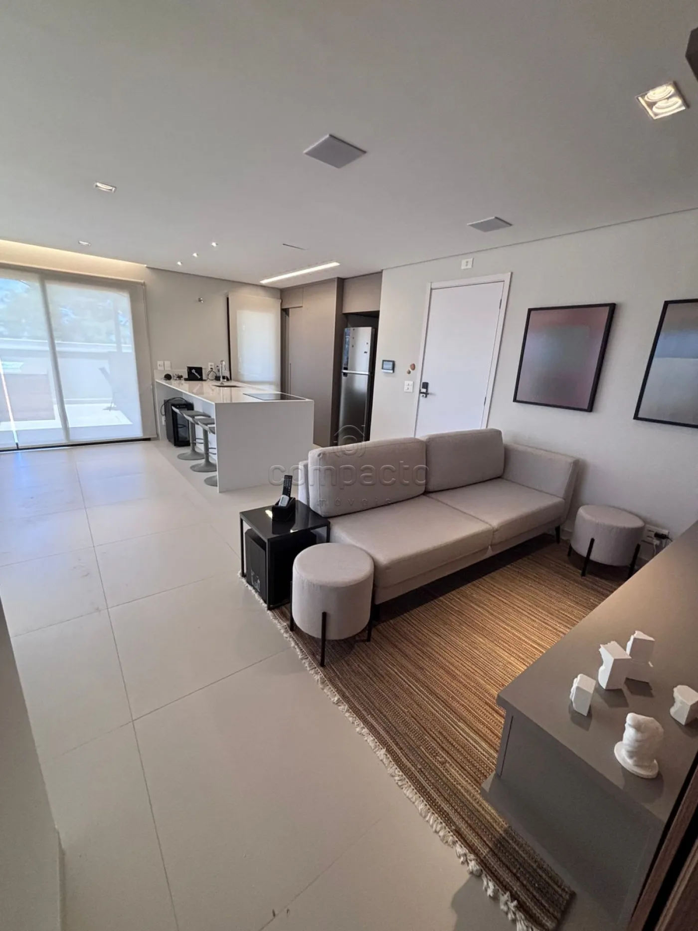 Cobertura para Locação | 2 Quartos | 1 Suíte | 2 Vagas | 113m² | Zona Sul