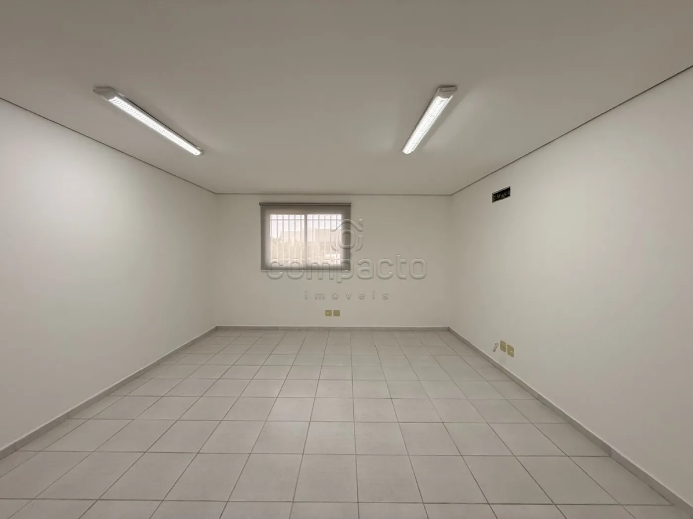 Alugar Comercial / SalaLoja Condom&iacute;nio em S&atilde;o Jos&eacute; do Rio Preto R$ 1.300,00 - Foto 9