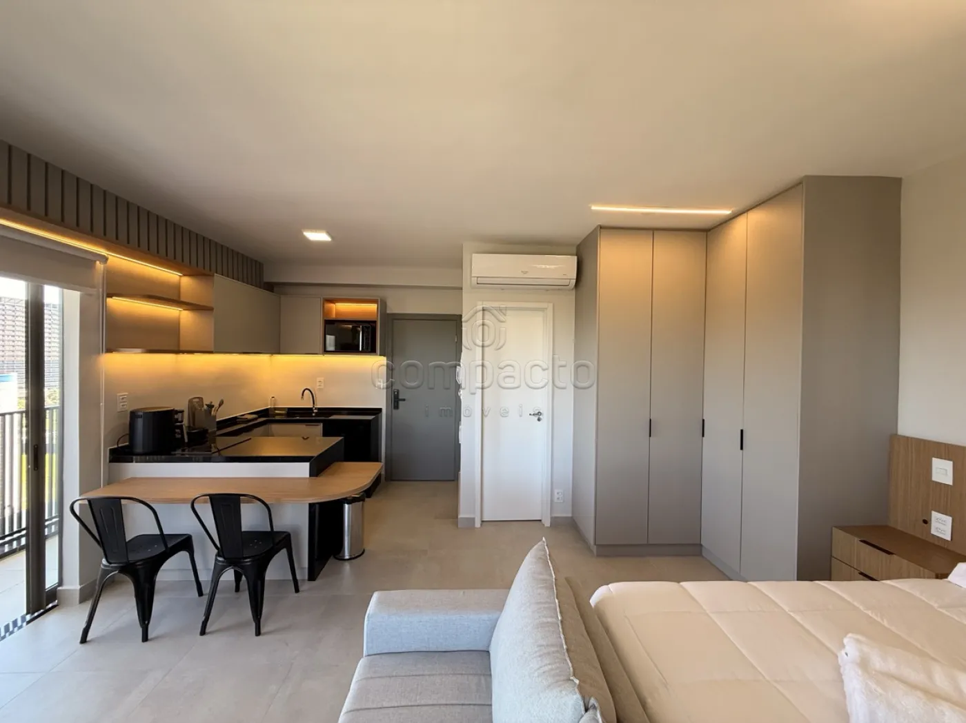 Alugar Apartamento / Studio em S&atilde;o Jos&eacute; do Rio Preto R$ 3.600,00 - Foto 6