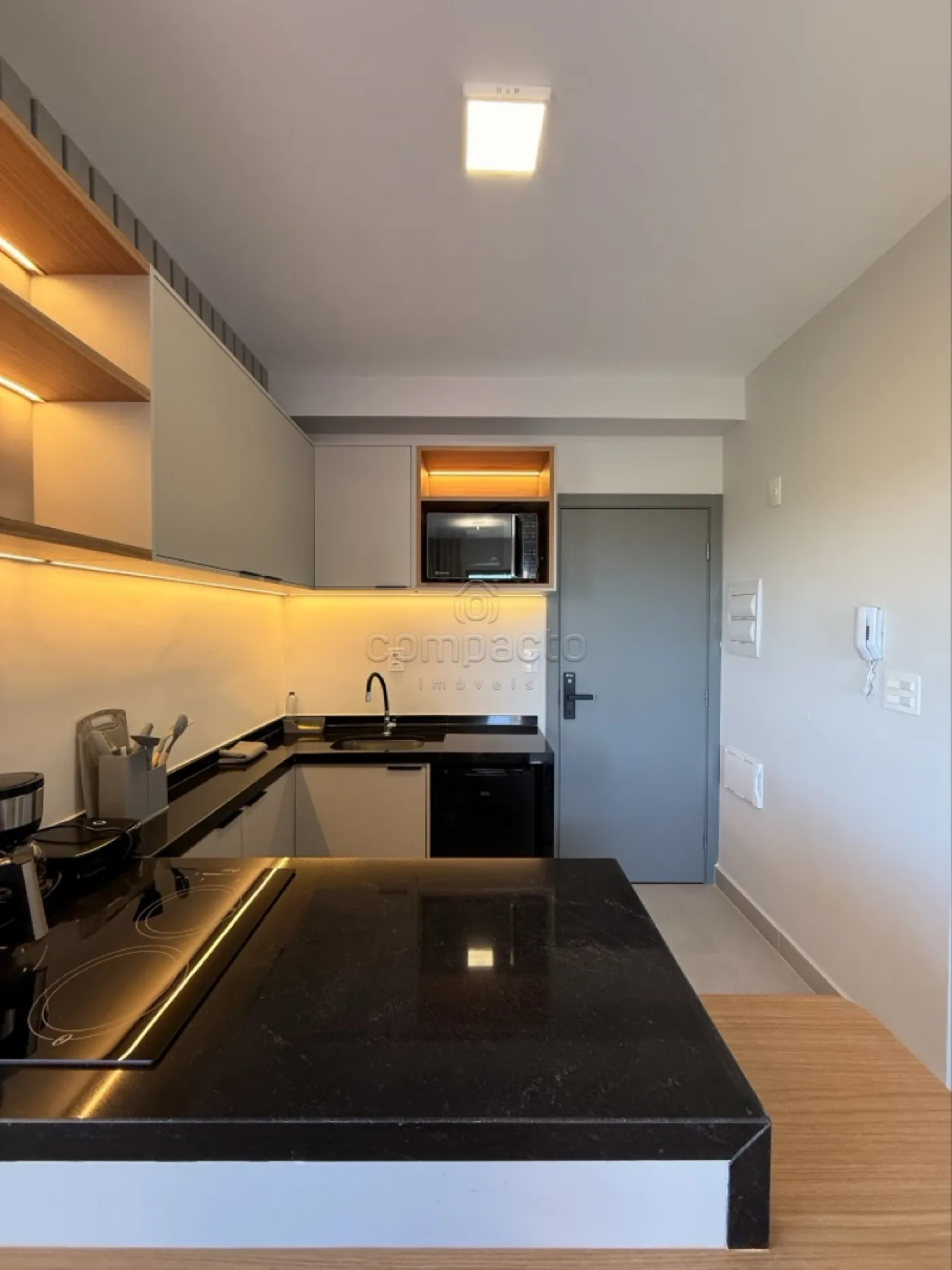 Alugar Apartamento / Studio em S&atilde;o Jos&eacute; do Rio Preto R$ 3.600,00 - Foto 12