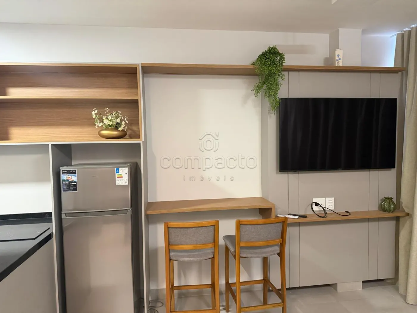 Alugar Apartamento / Studio em S&atilde;o Jos&eacute; do Rio Preto R$ 2.800,00 - Foto 2