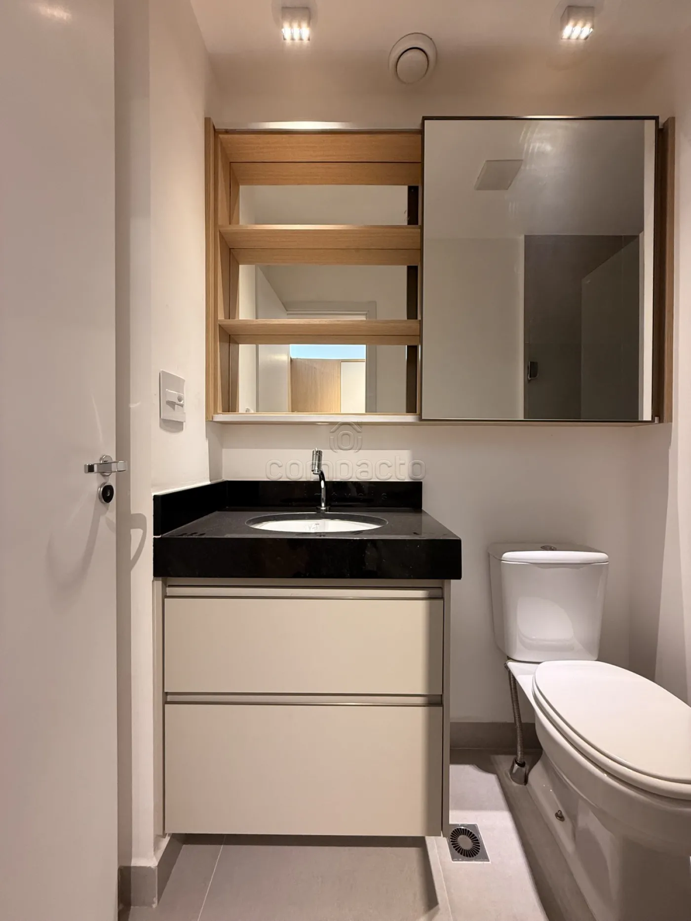 Alugar Apartamento / Studio em S&atilde;o Jos&eacute; do Rio Preto R$ 3.400,00 - Foto 18