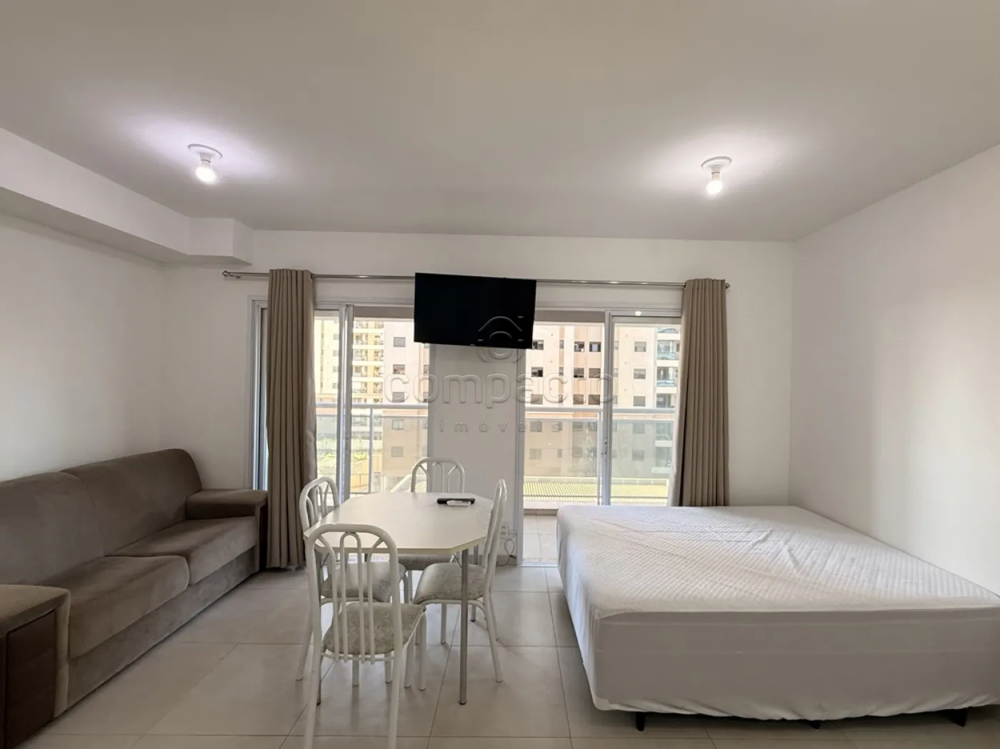 Apartamento Studio Mobiliado | Sacada | Piscina com Borda Infinita