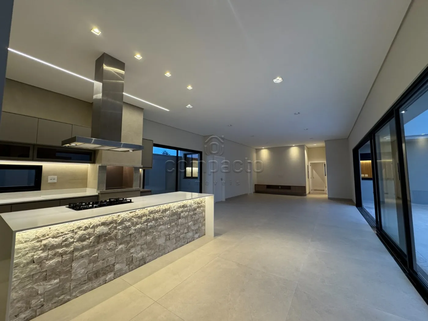 Comprar Casa / Condom&iacute;nio em S&atilde;o Jos&eacute; do Rio Preto R$ 2.690.000,00 - Foto 2