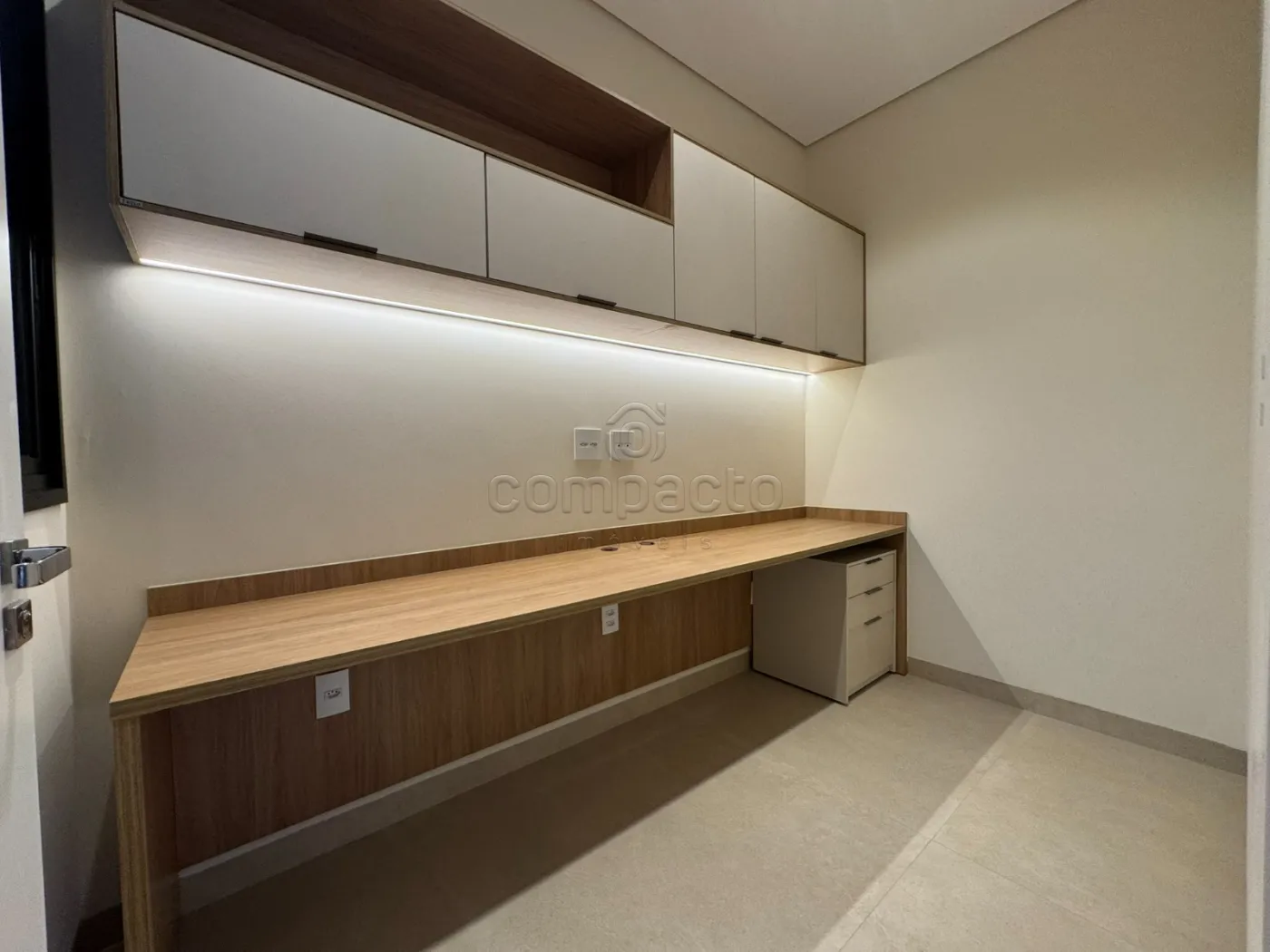 Comprar Casa / Condom&iacute;nio em S&atilde;o Jos&eacute; do Rio Preto R$ 2.690.000,00 - Foto 4