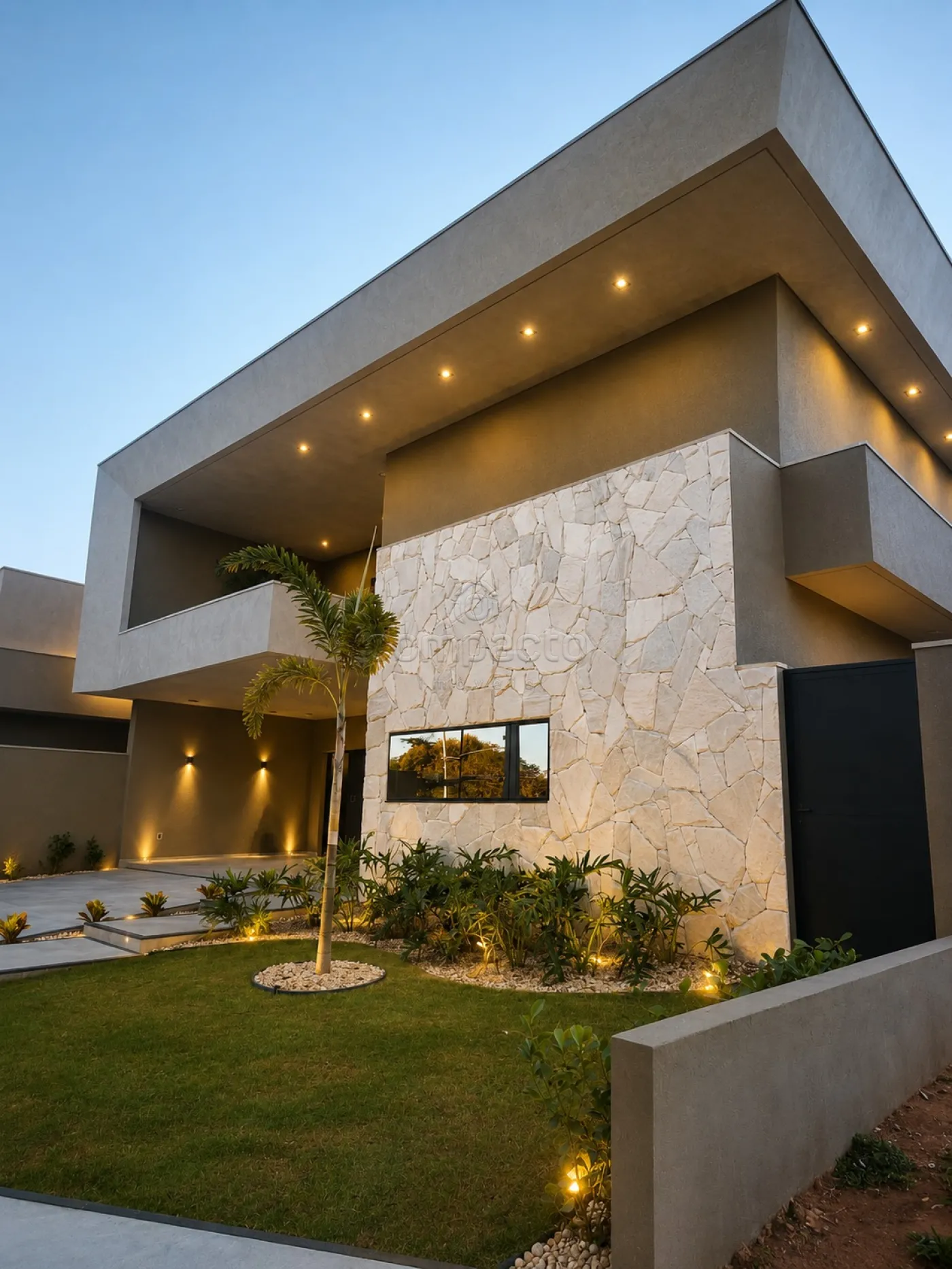 Casa de Alto Padrão | 3 Suítes | Piscina | Escritório | 4 Vagas | Acabamento Sofisticado