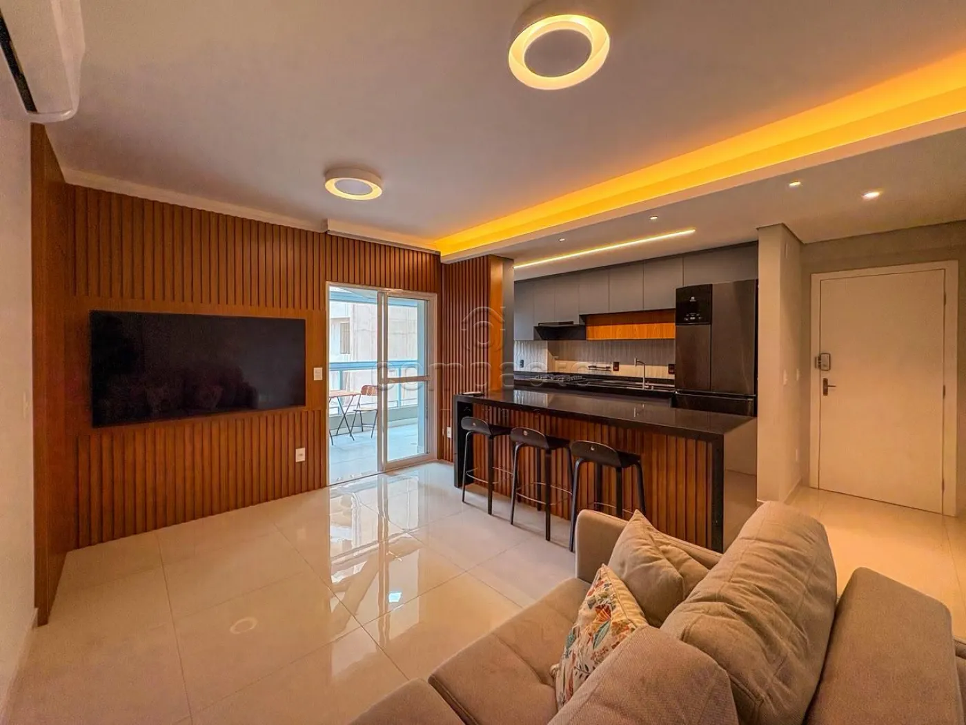 Apartamento com 3 Quartos | Mobiliado | 2 Vagas | Bairro Imperial